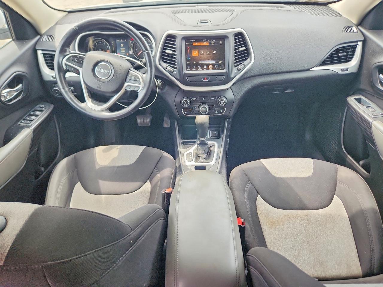 2014 Jeep Cherokee Latitude White vin: 1C4PJLCS2EW103001