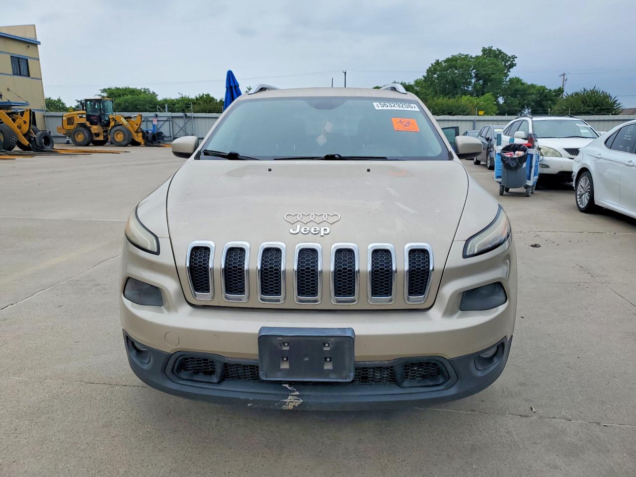 2014 Jeep Cherokee Latitude Золотой vin: 1C4PJLCS2EW297397