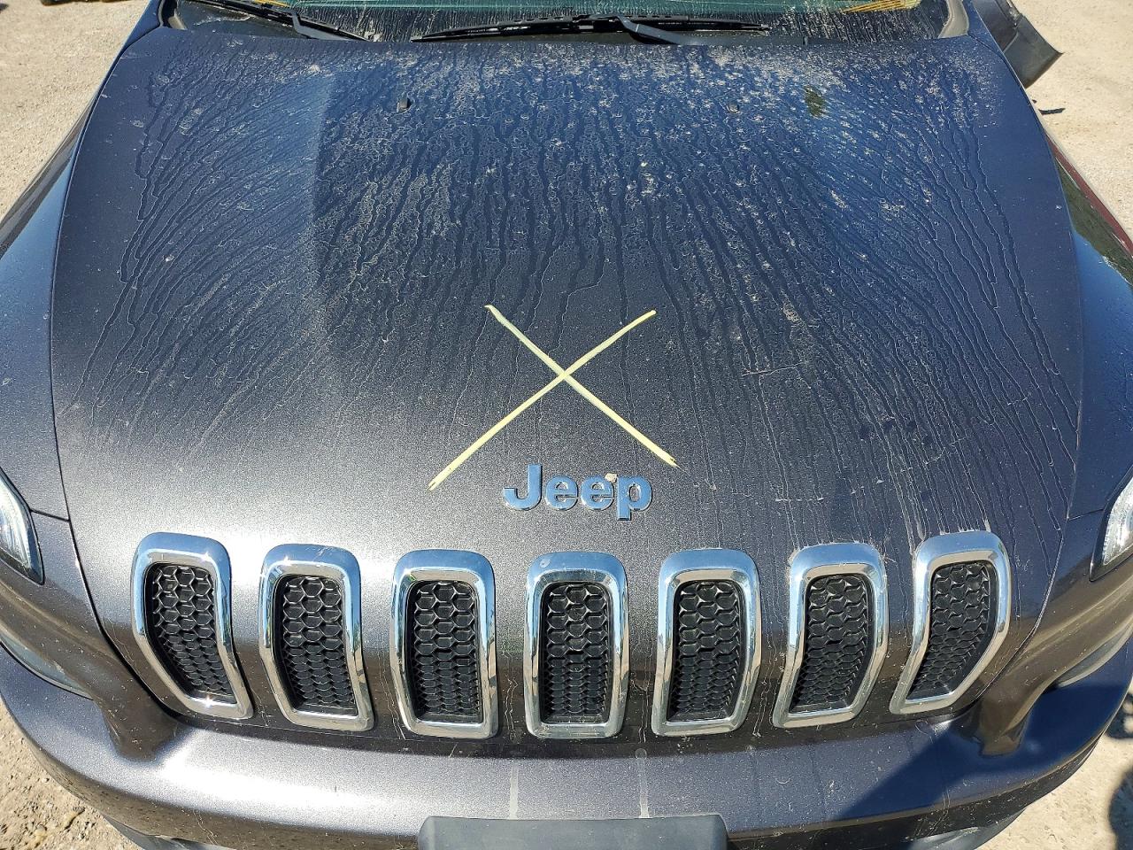 2015 Jeep Cherokee Latitude Black vin: 1C4PJLCS2FW638279