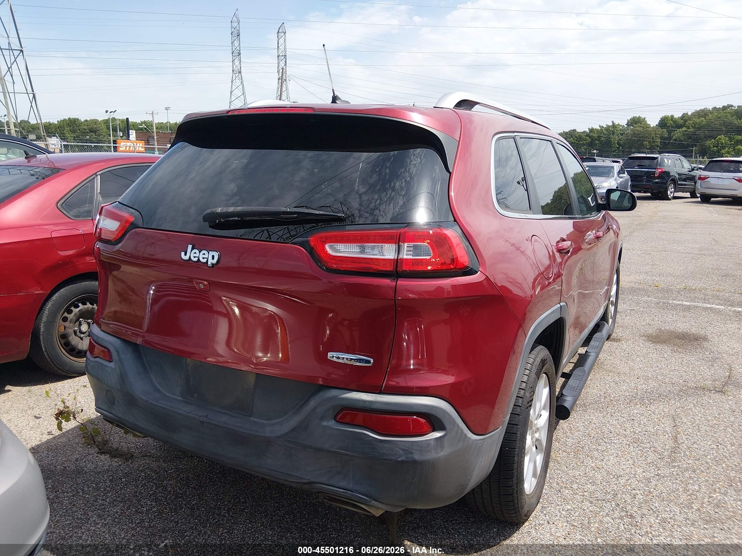2015 Jeep Cherokee Latitude Burgundy vin: 1C4PJLCS2FW661089