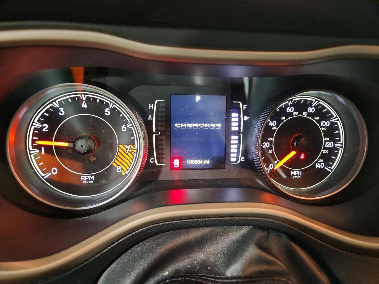 2014 Jeep Cherokee Latitude Серый vin: 1C4PJLCS3EW149484