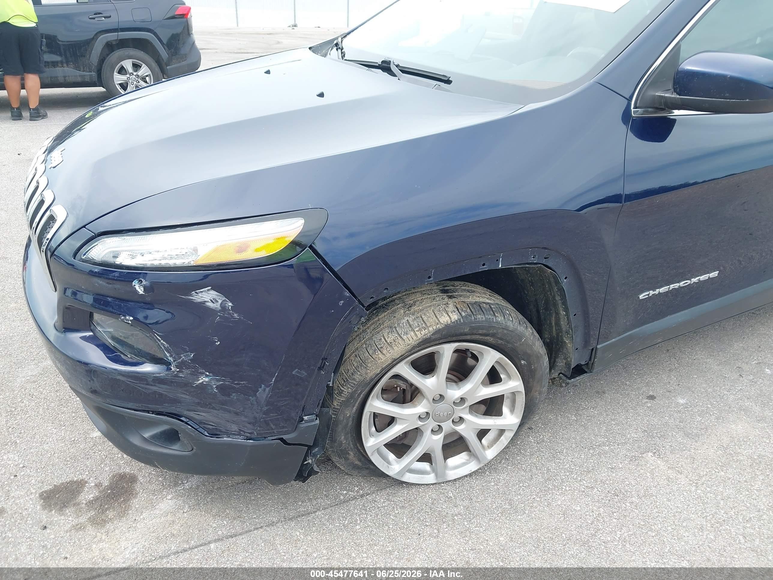 2014 Jeep Cherokee Latitude Dark Blue vin: 1C4PJLCS3EW154281