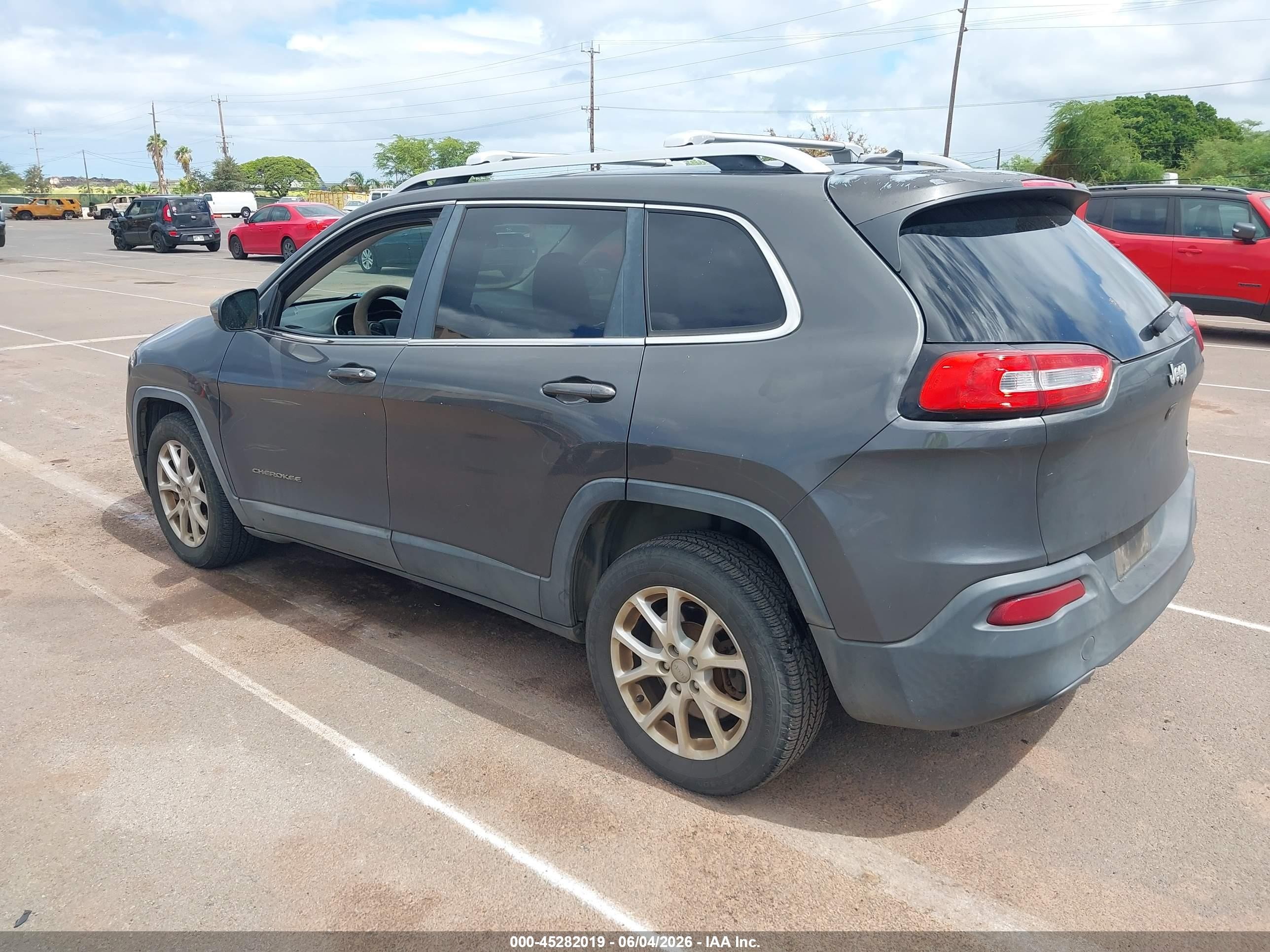 2014 Jeep Cherokee Latitude Gray vin: 1C4PJLCS3EW299871
