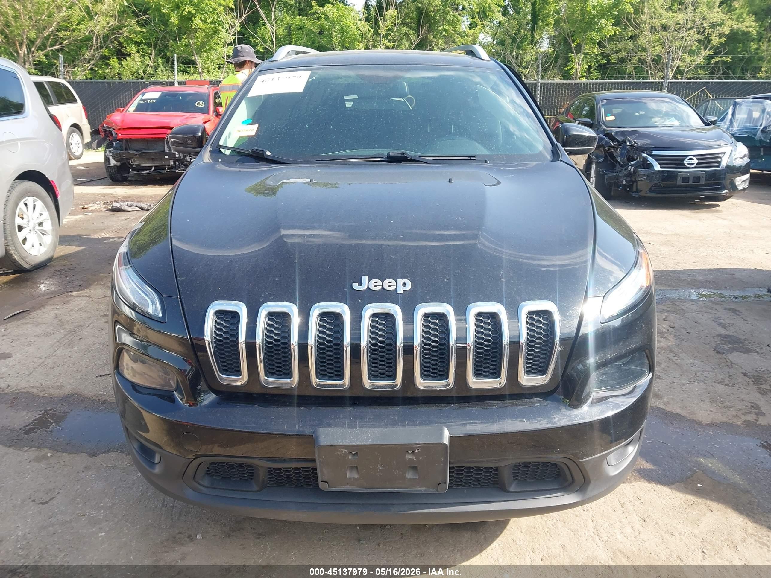 2015 Jeep Cherokee Latitude Black vin: 1C4PJLCS3FW525666