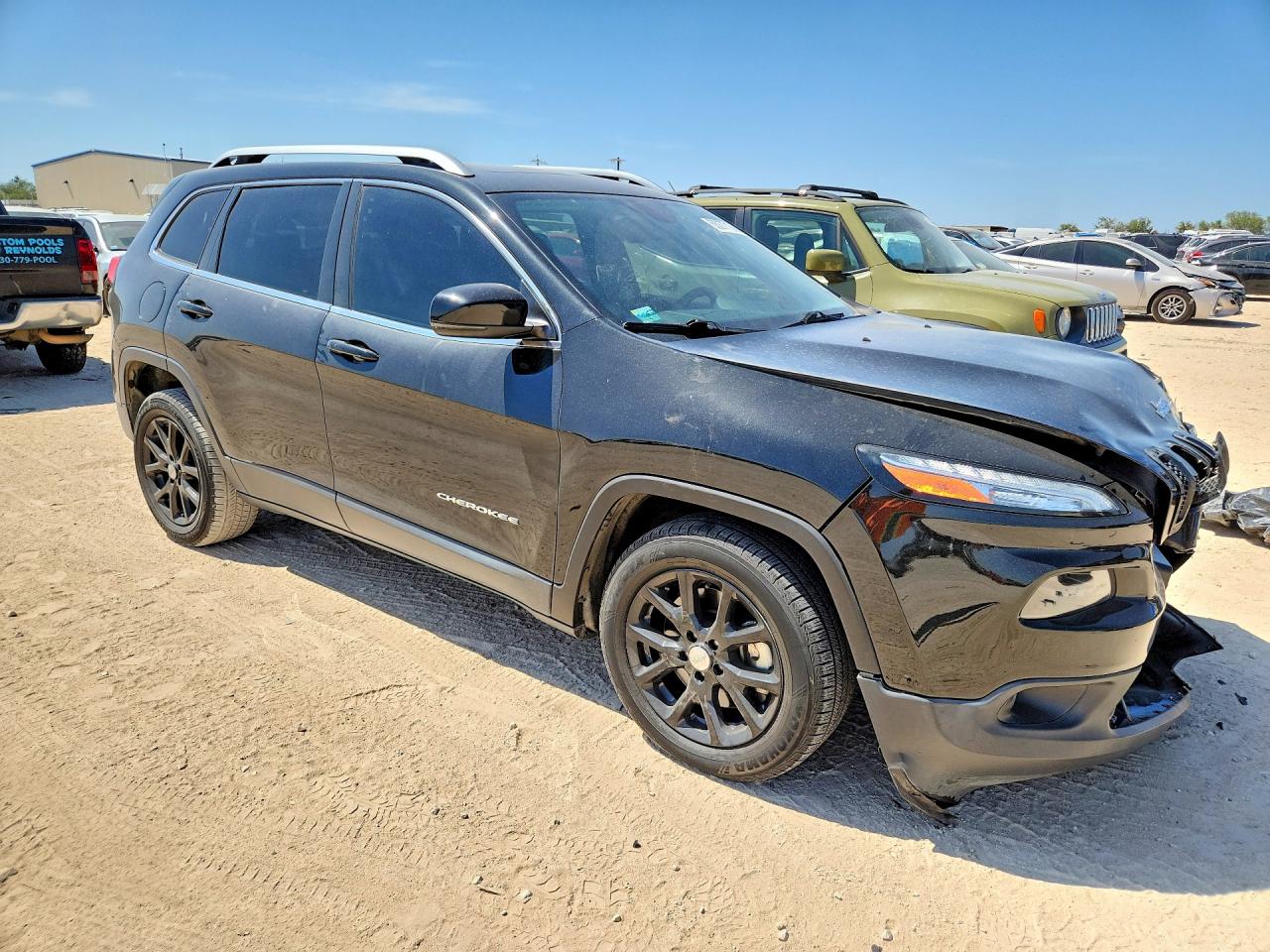 2016 Jeep Cherokee Latitude Black vin: 1C4PJLCS3GW160262