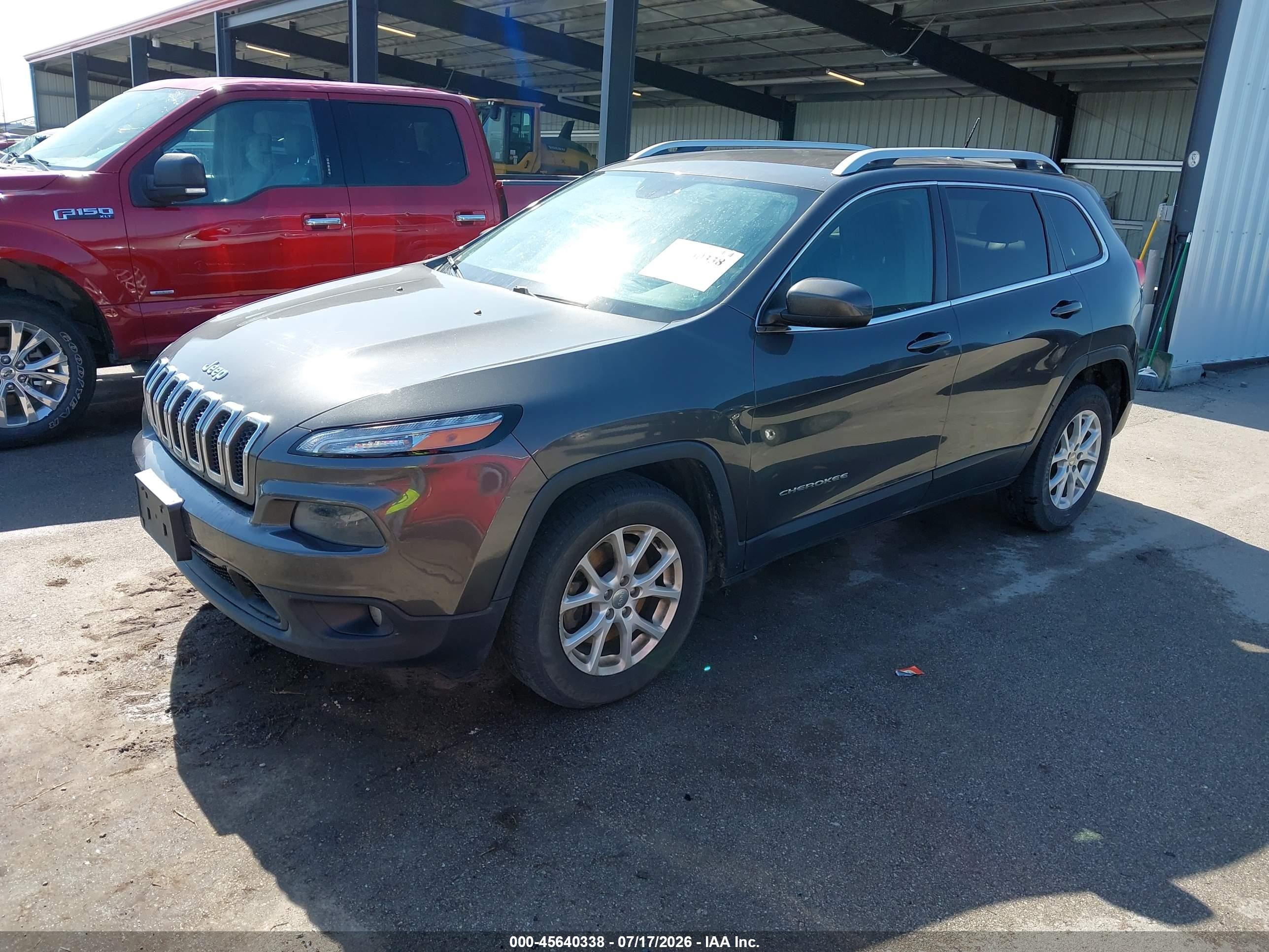 2014 Jeep Cherokee Latitude Black vin: 1C4PJLCS4EW228453