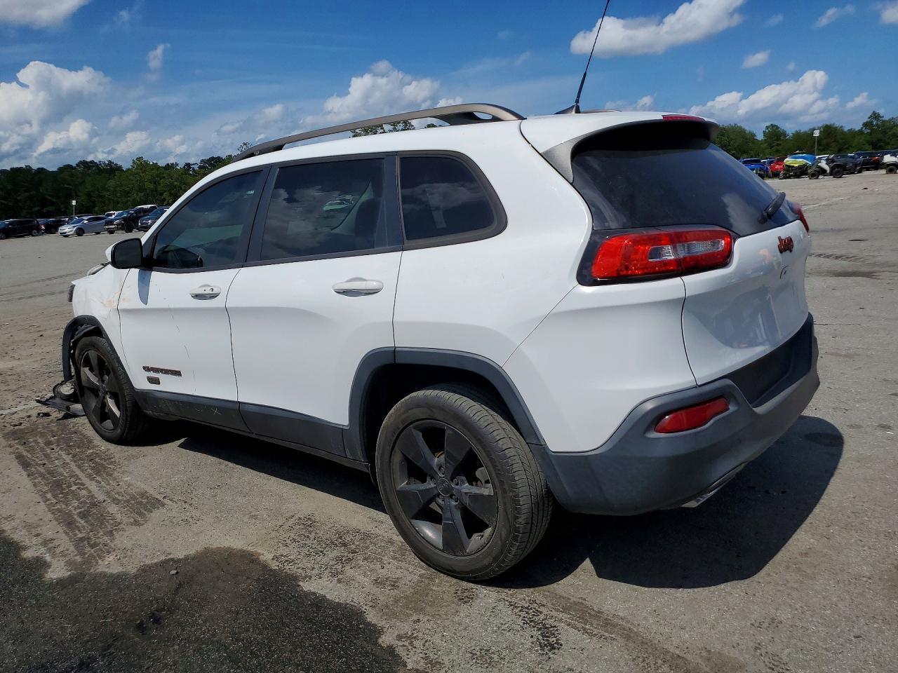2017 Jeep Cherokee Latitude White vin: 1C4PJLCS4HW577858