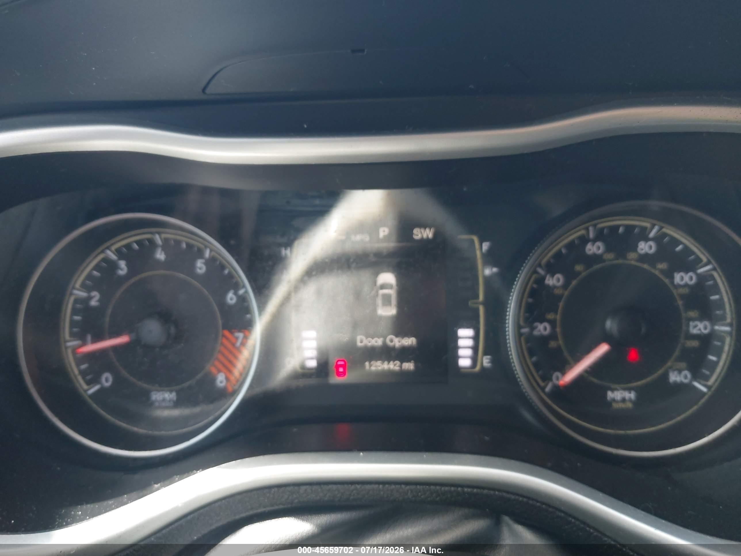 2014 Jeep Cherokee Latitude Черный vin: 1C4PJLCS5EW117183