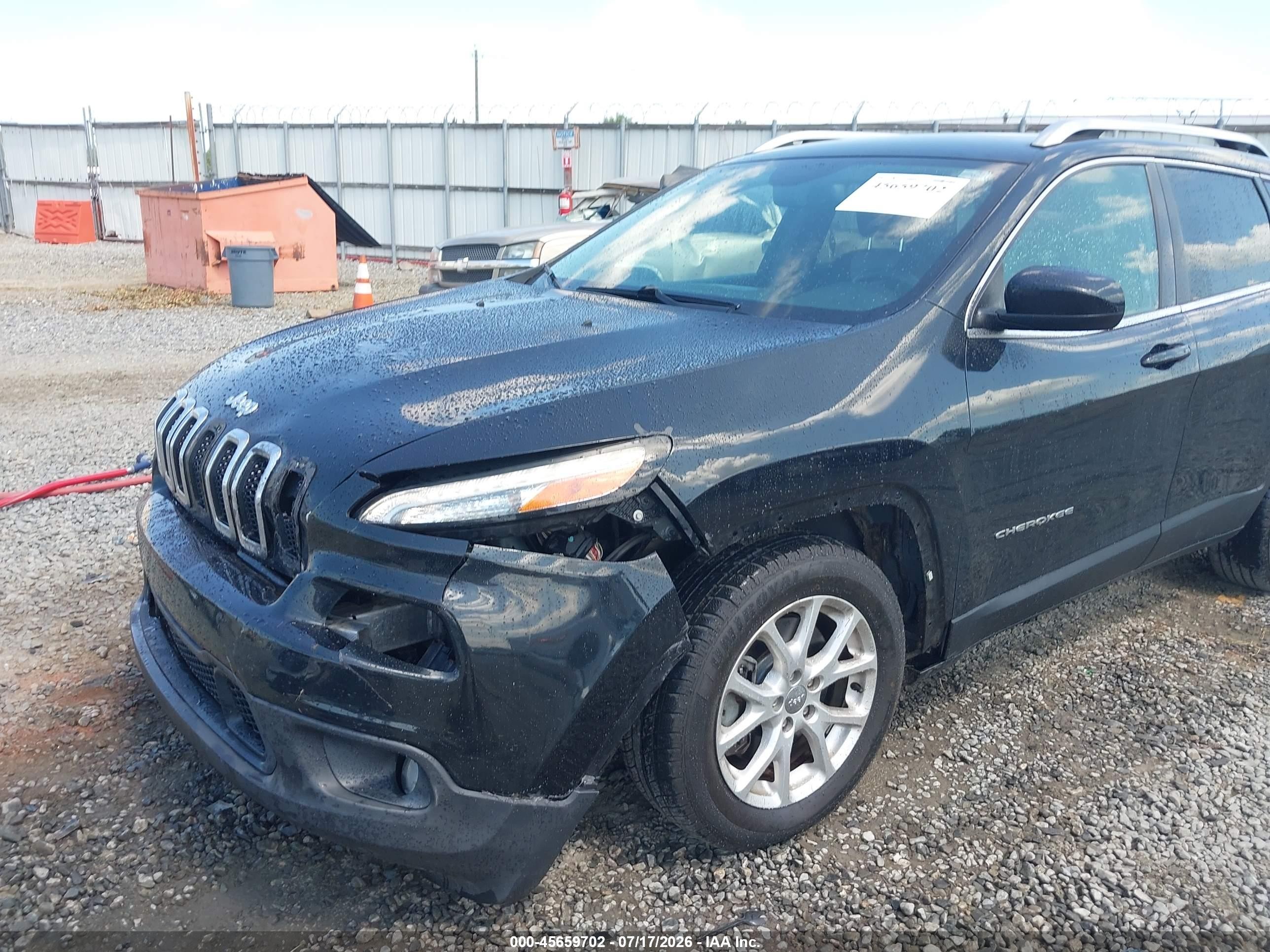 2014 Jeep Cherokee Latitude Черный vin: 1C4PJLCS5EW117183