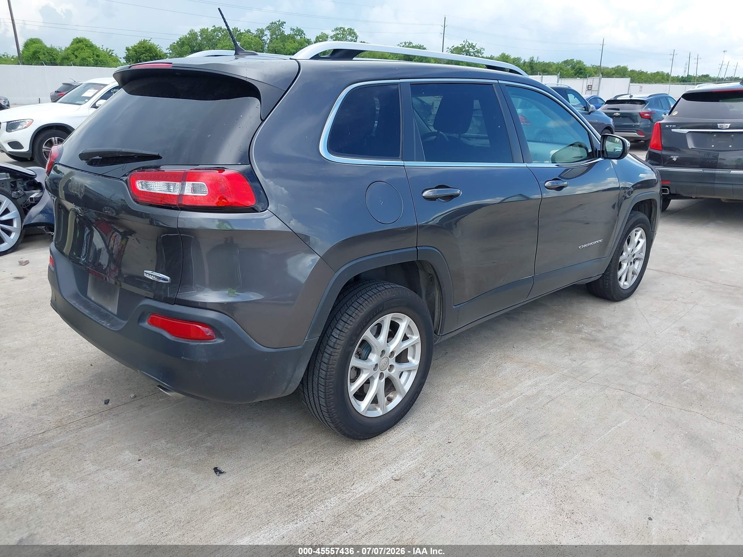 2014 Jeep Cherokee Latitude Gray vin: 1C4PJLCS5EW155349