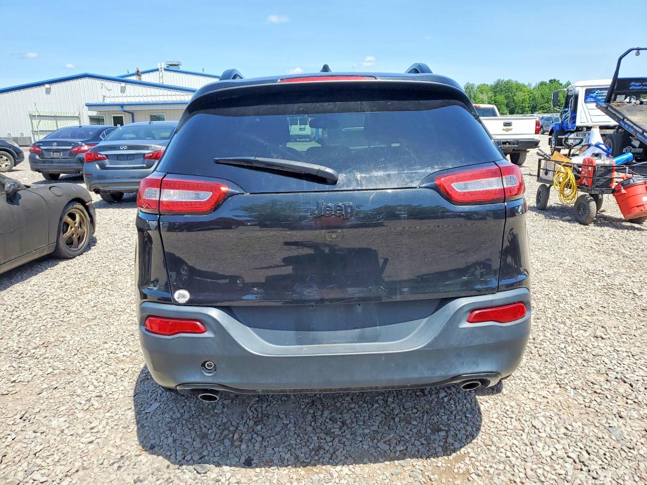 2014 Jeep Cherokee Latitude Black vin: 1C4PJLCS5EW293232