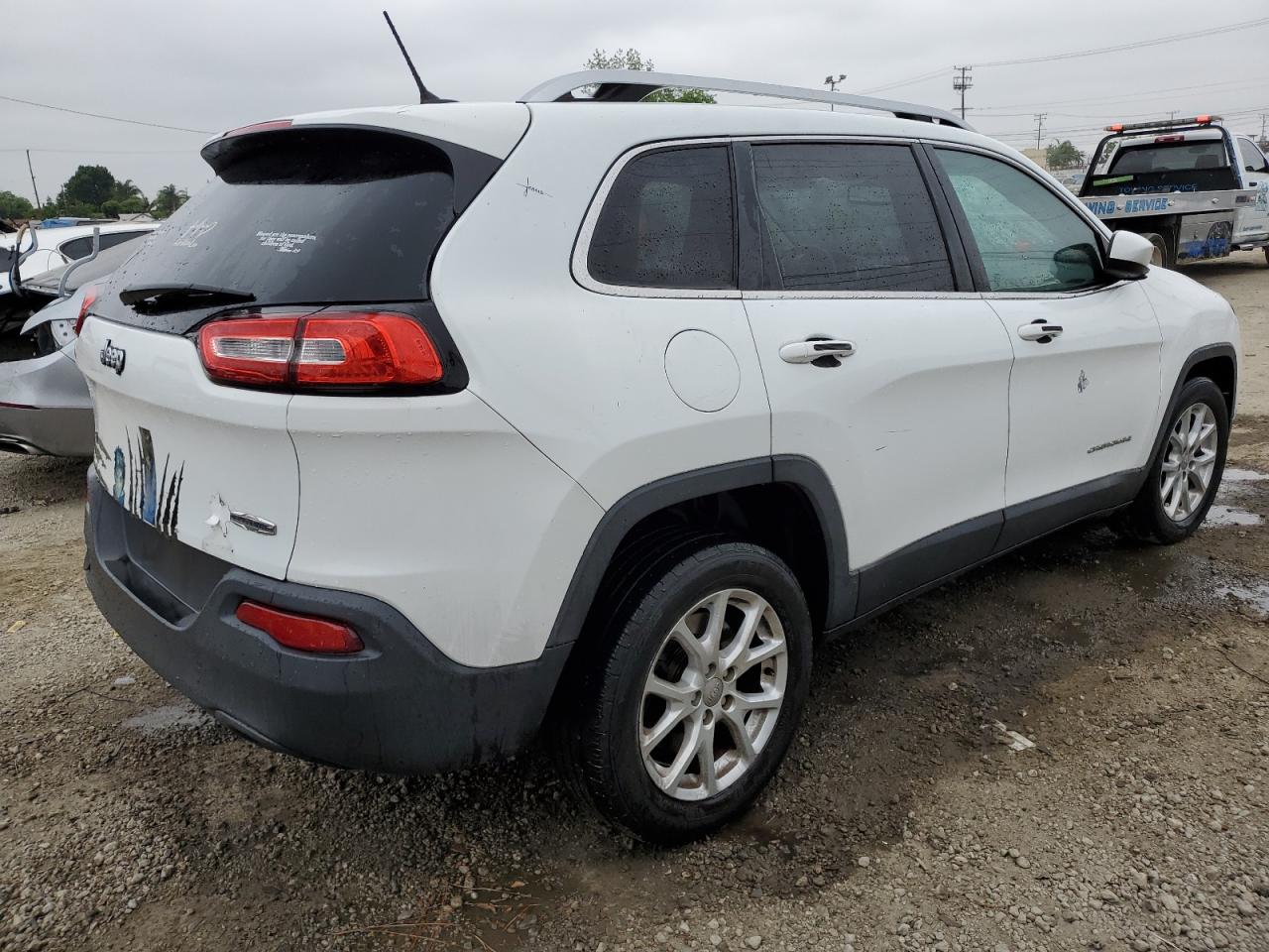 2014 Jeep Cherokee Latitude White vin: 1C4PJLCS6EW102692