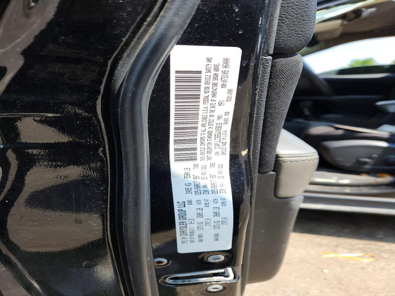 2014 Jeep Cherokee Latitude Black vin: 1C4PJLCS6EW103616
