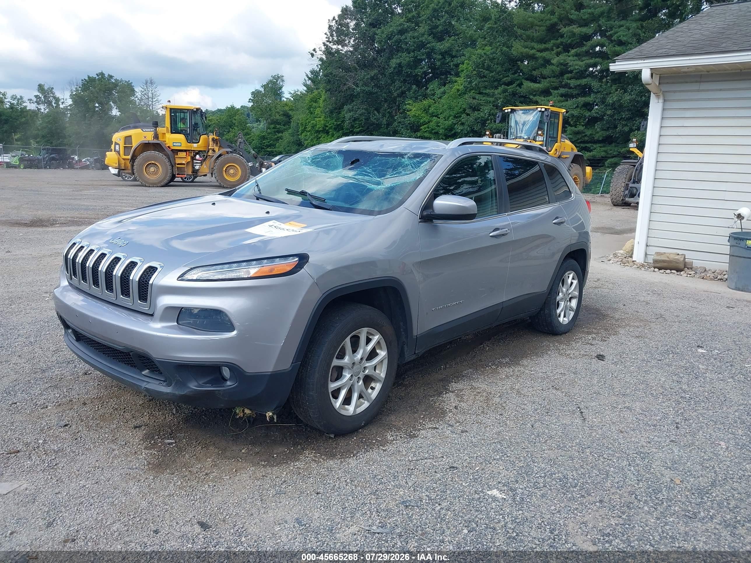 2014 Jeep Cherokee Latitude Серебряный vin: 1C4PJLCS6EW105706