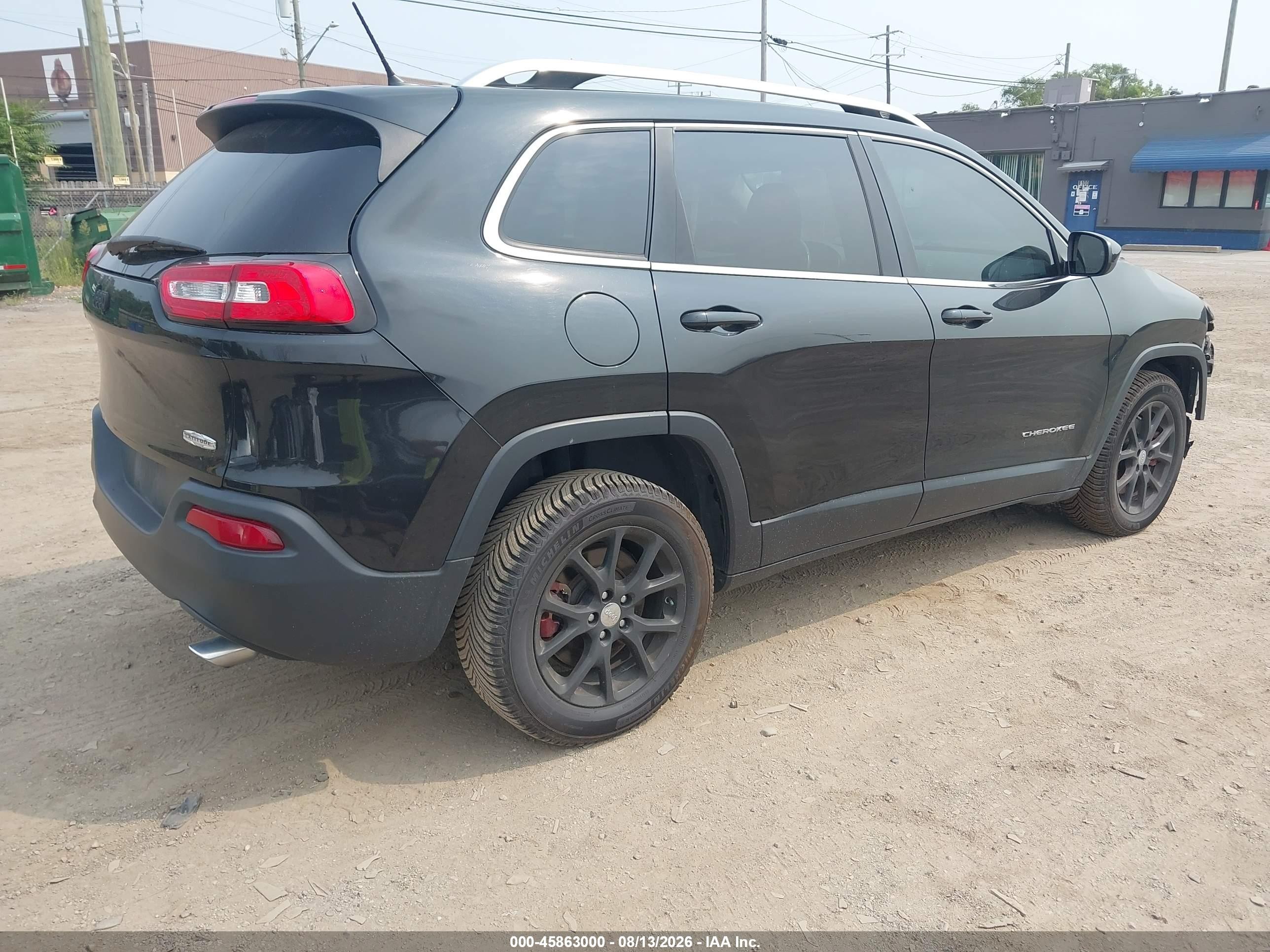 2014 Jeep Cherokee Latitude Black vin: 1C4PJLCS6EW106046