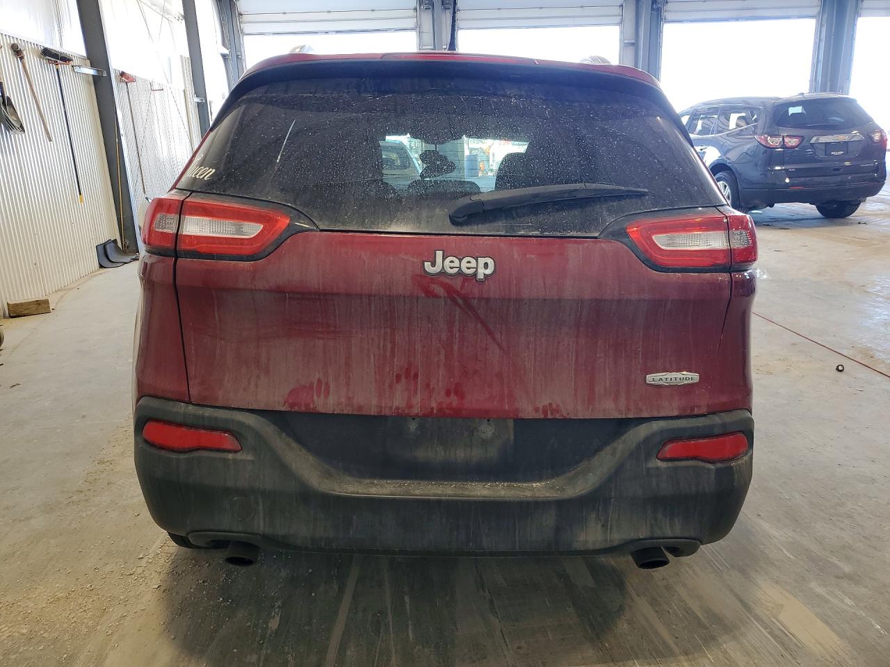 2014 Jeep Cherokee Latitude Maroon vin: 1C4PJLCS6EW117130