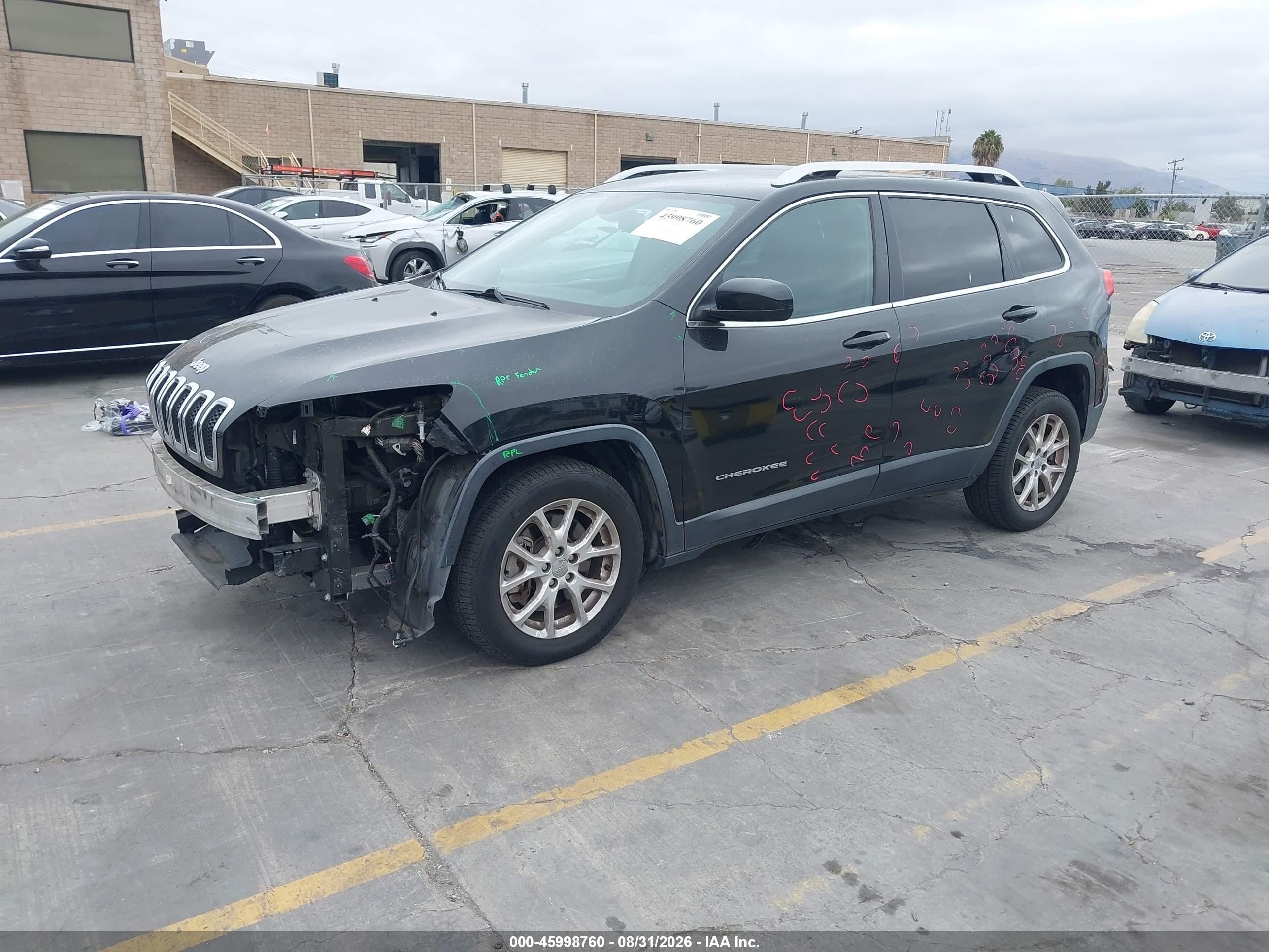 2015 Jeep Cherokee Latitude Black vin: 1C4PJLCS6FW505976