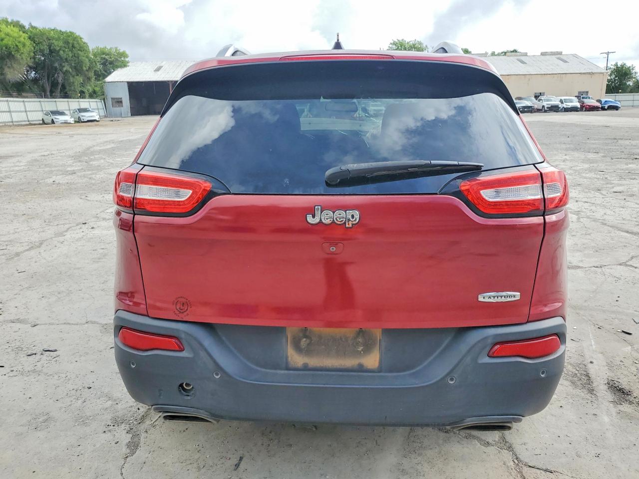 2017 Jeep Cherokee Latitude Red vin: 1C4PJLCS6HW549351