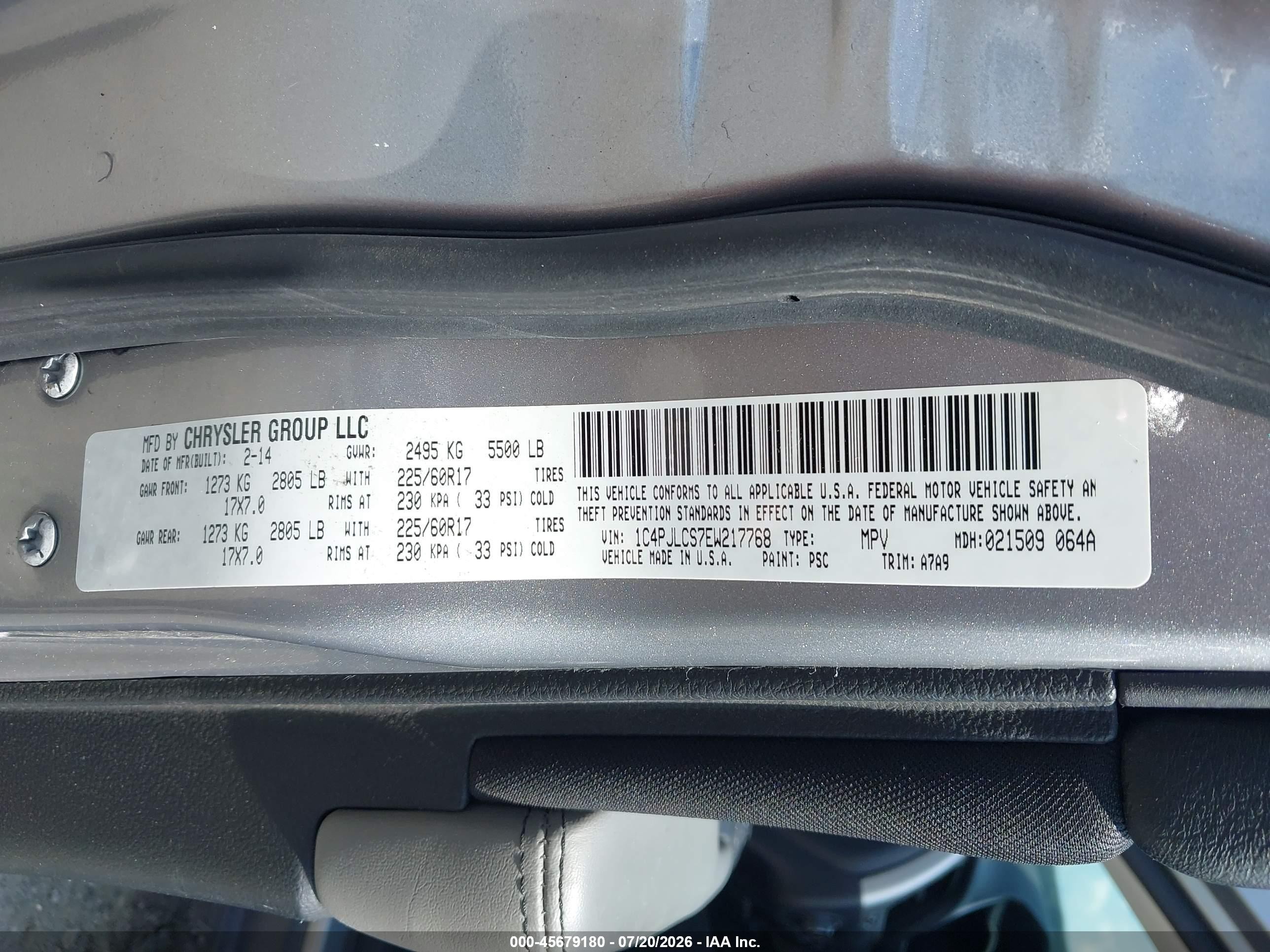 2014 Jeep Cherokee Latitude Silver vin: 1C4PJLCS7EW217768
