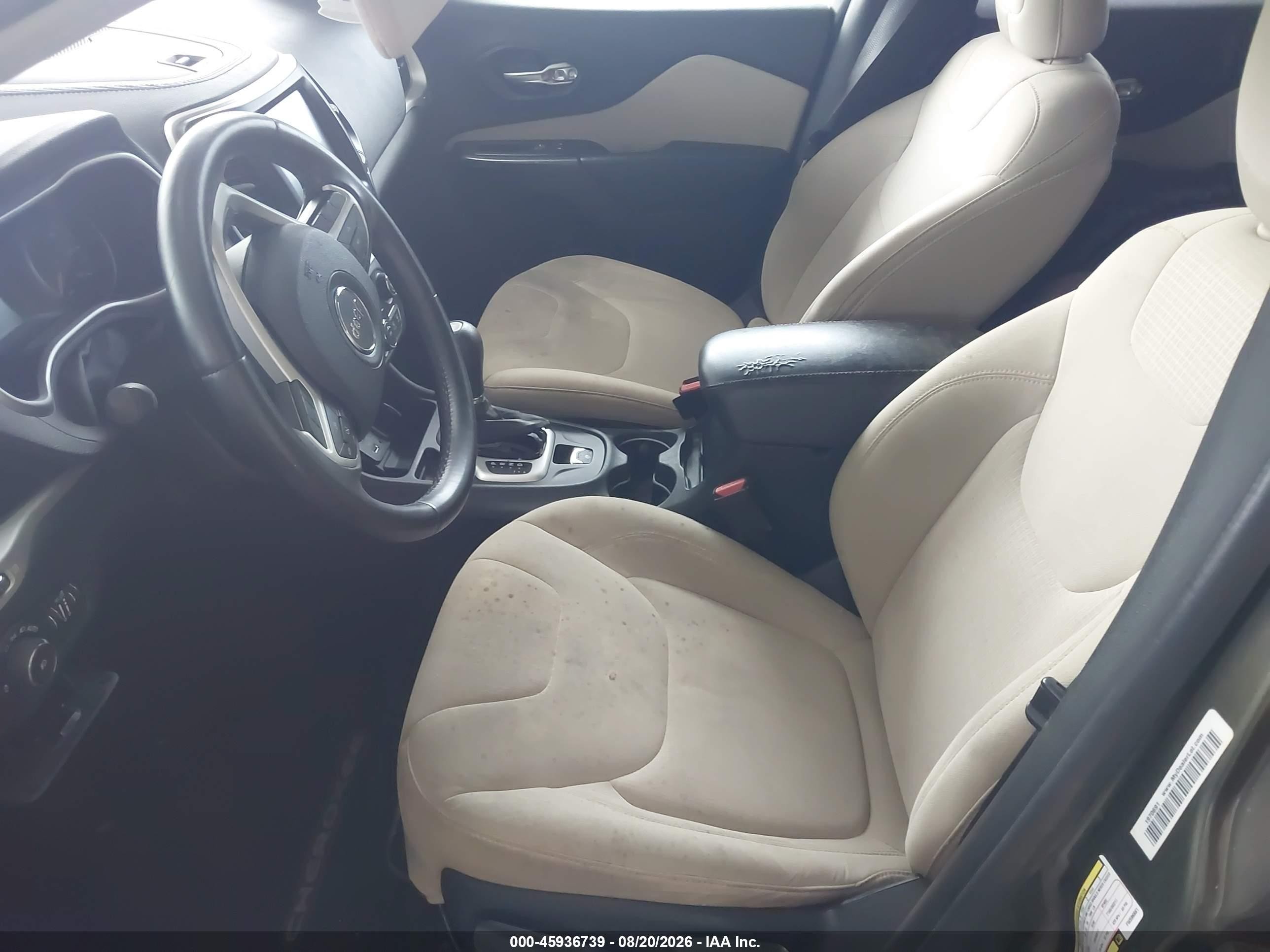 2015 Jeep Cherokee Latitude Зеленый vin: 1C4PJLCS7FW596661