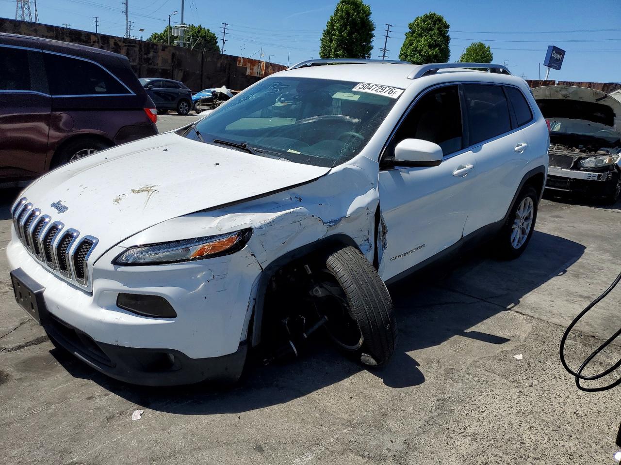 2015 Jeep Cherokee Latitude White vin: 1C4PJLCS8FW731064