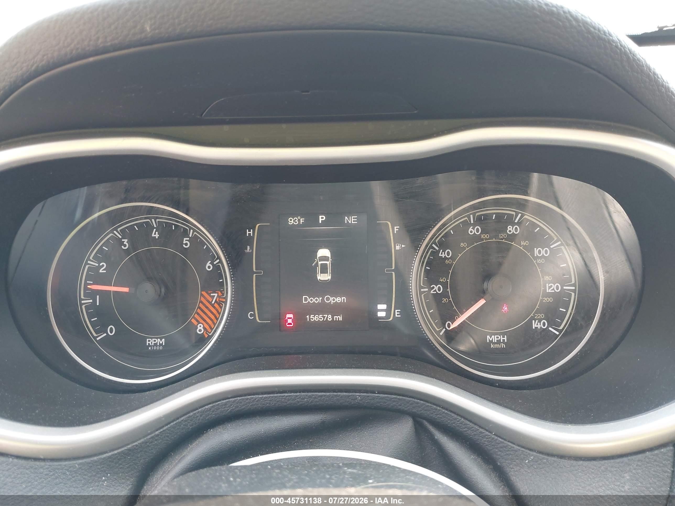 2014 Jeep Cherokee Latitude White vin: 1C4PJLCS9EW122676