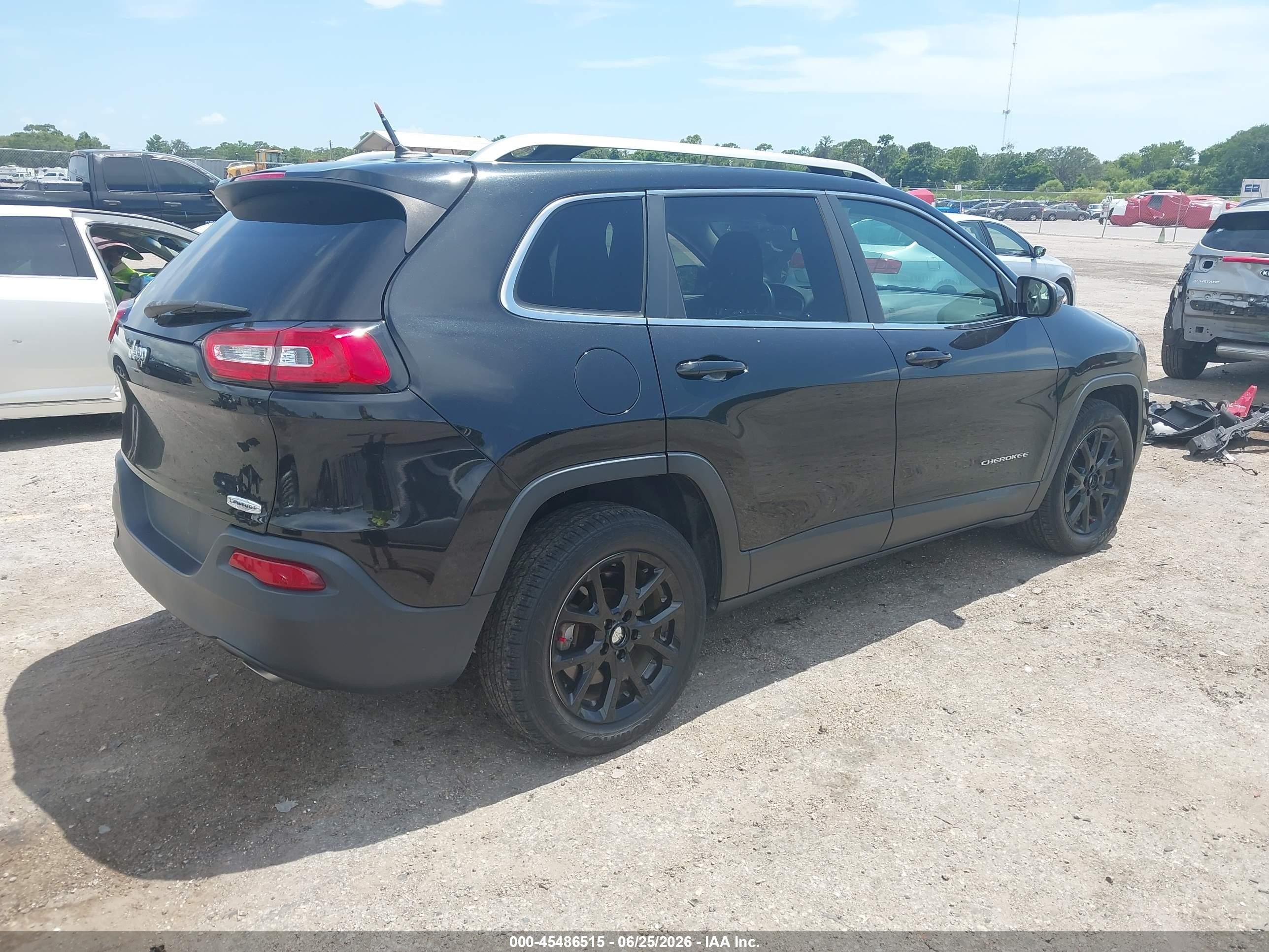 2014 Jeep Cherokee Latitude Black vin: 1C4PJLCS9EW143222