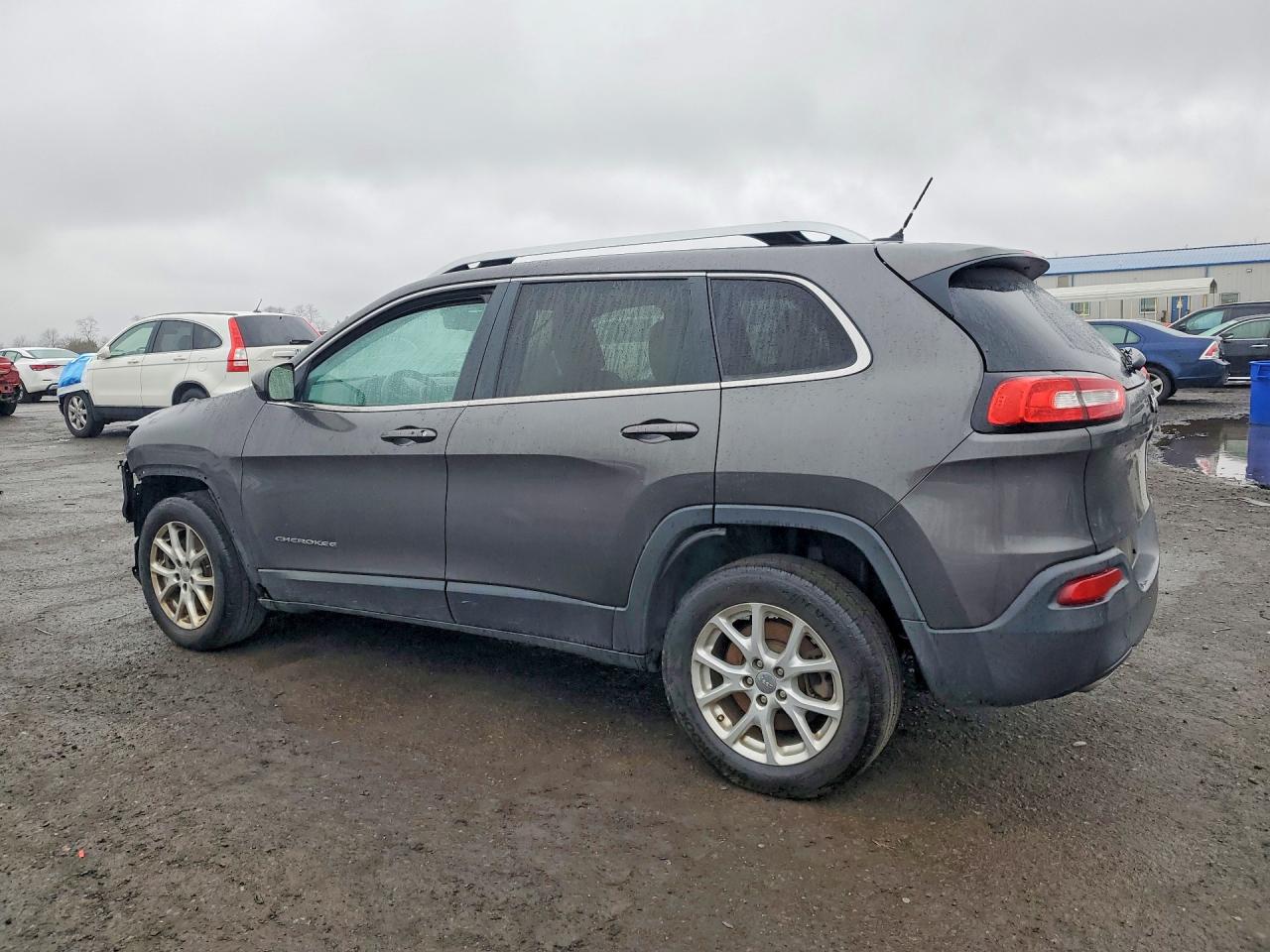 2014 Jeep Cherokee Latitude Gray vin: 1C4PJLCS9EW183123