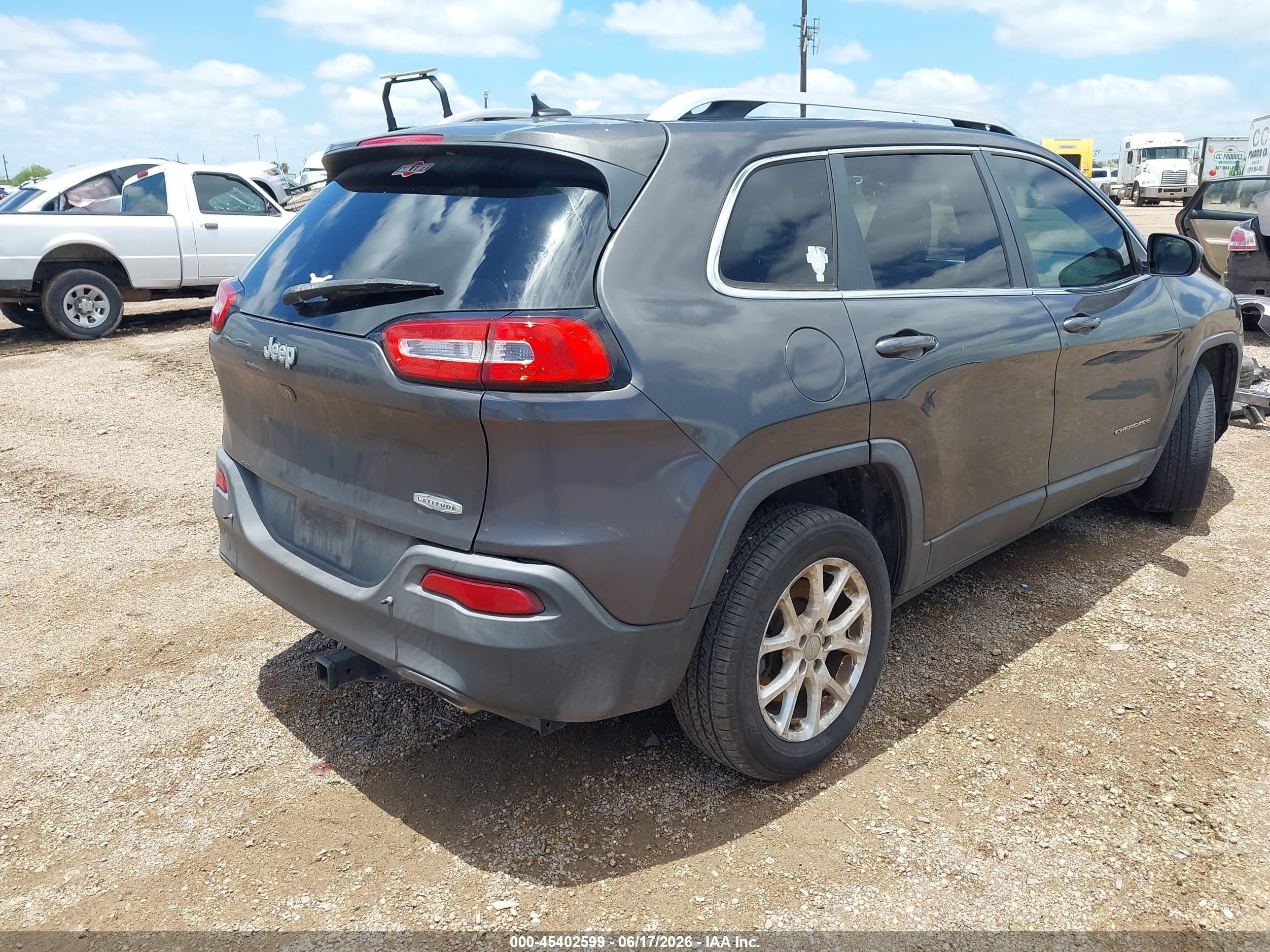 2014 Jeep Cherokee Latitude Черный vin: 1C4PJLCS9EW246527