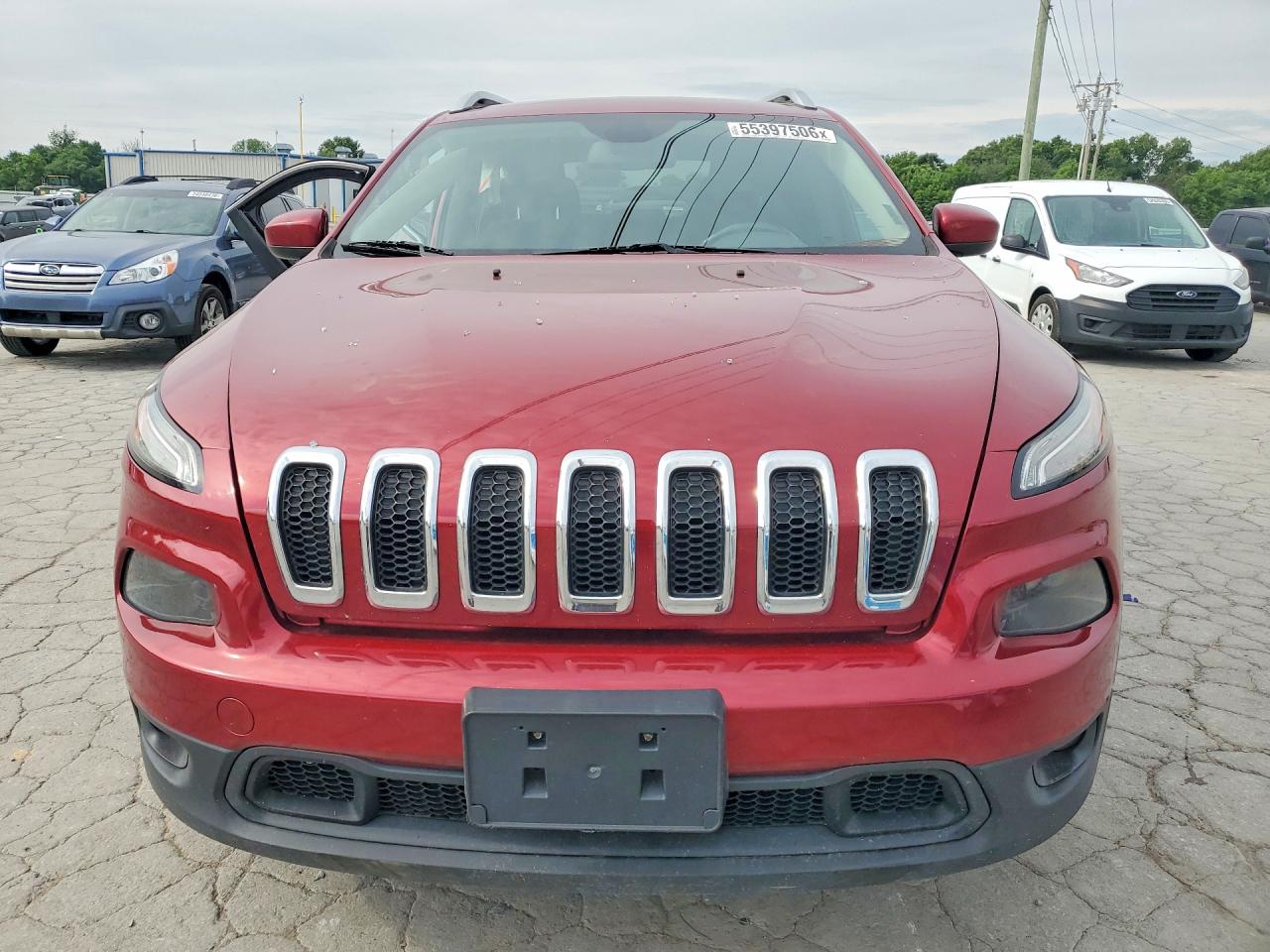 2015 Jeep Cherokee Latitude Red vin: 1C4PJLCS9FW517751