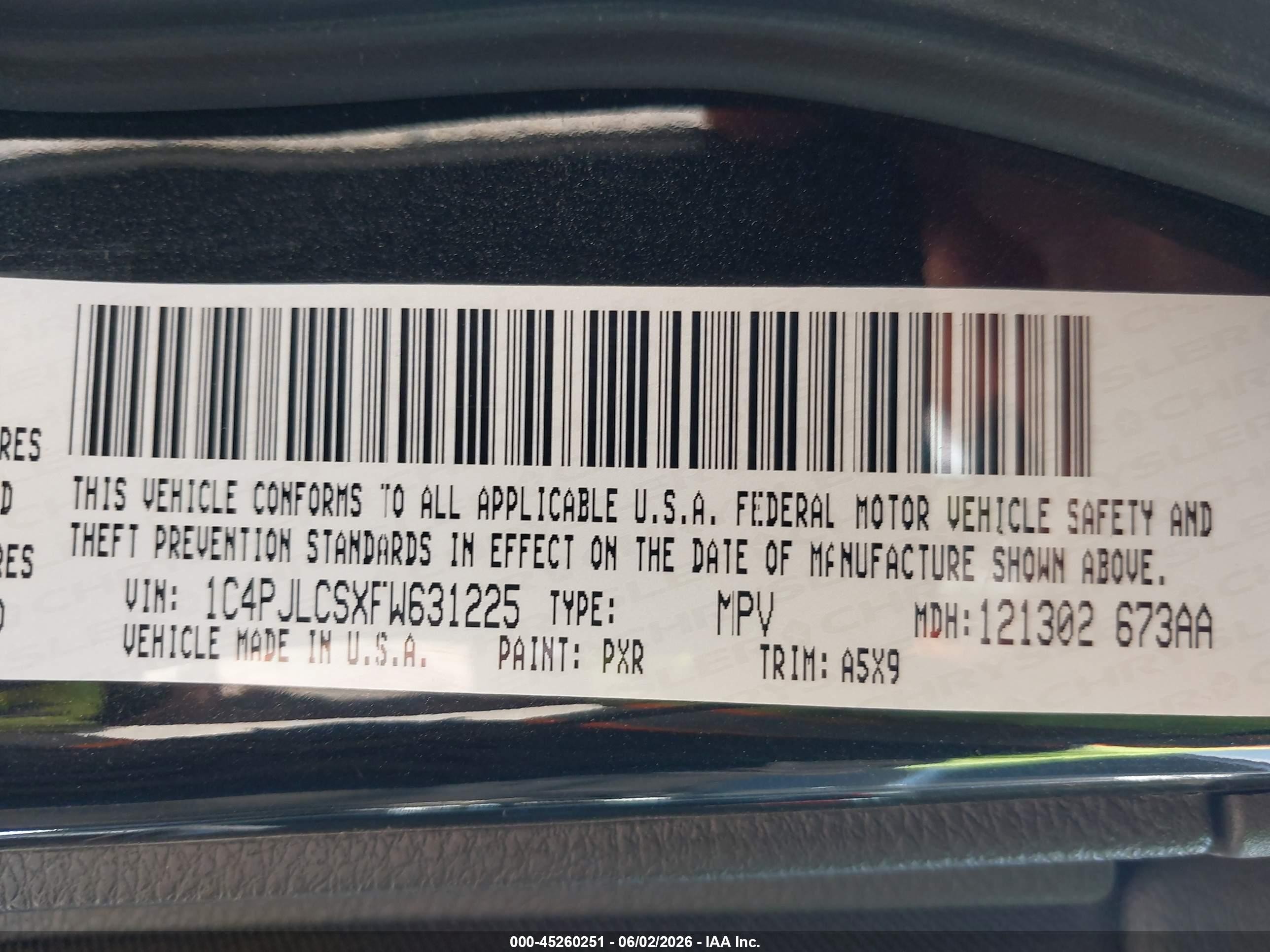 2015 Jeep Cherokee Latitude Черный vin: 1C4PJLCSXFW631225