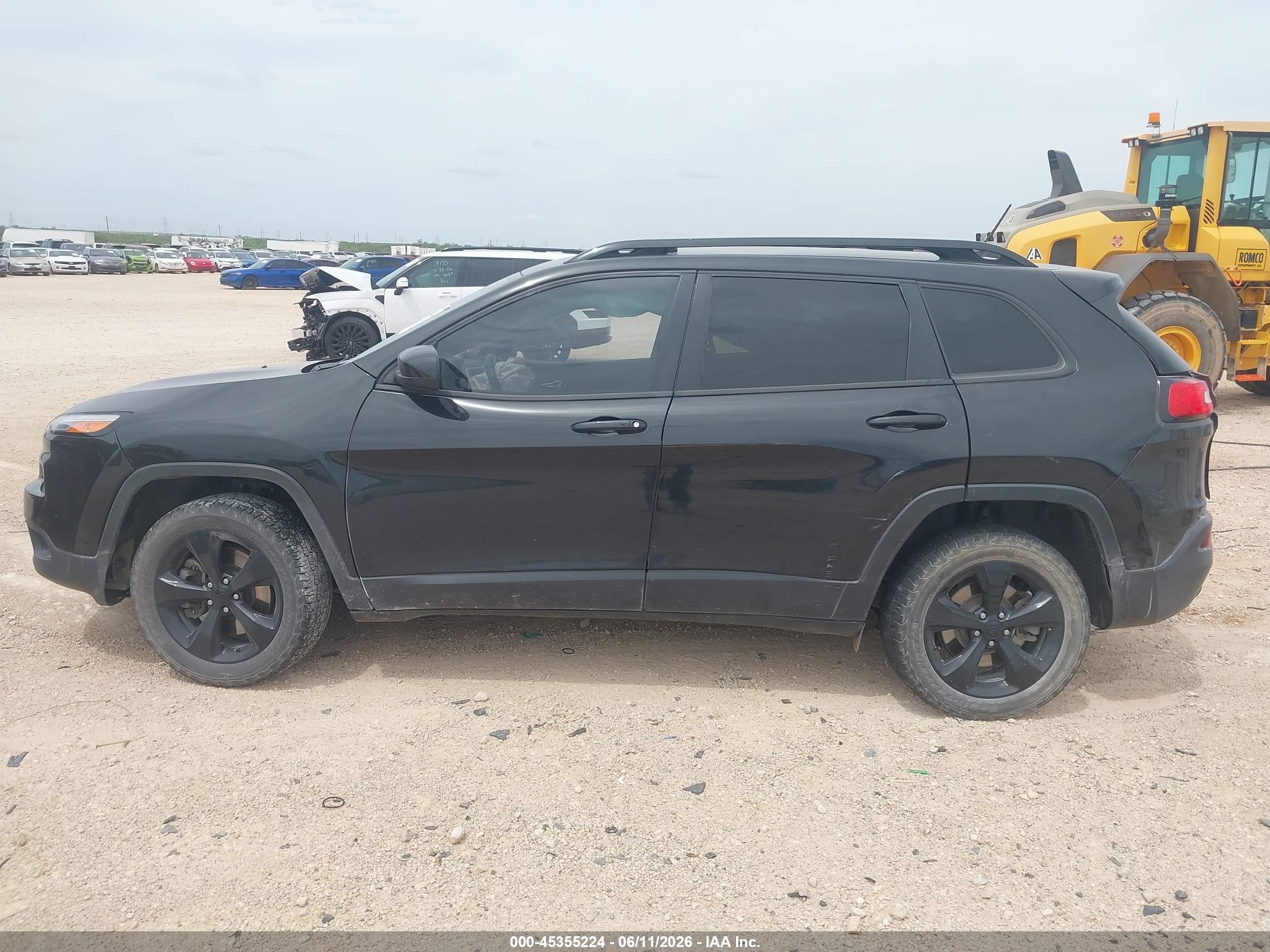 2015 Jeep Cherokee Latitude Altitude Black vin: 1C4PJLCSXFW742079