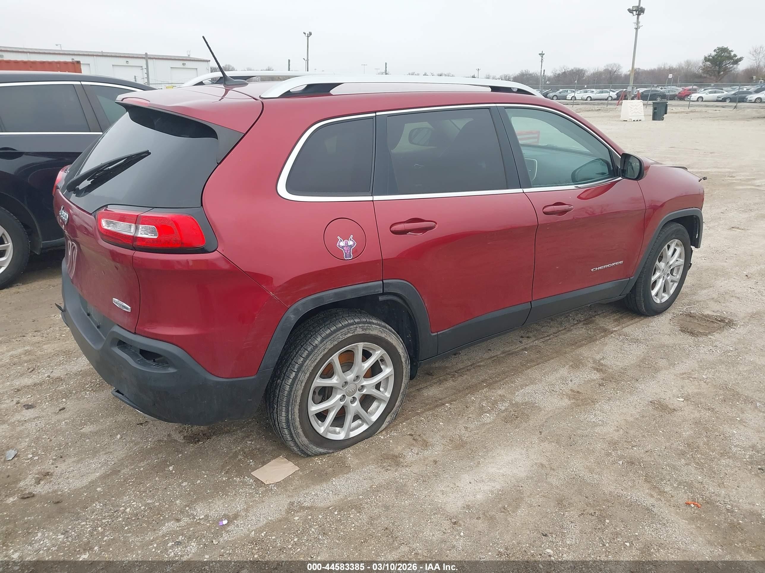 2017 Jeep Cherokee Latitude Fwd Red vin: 1C4PJLCSXHW578741