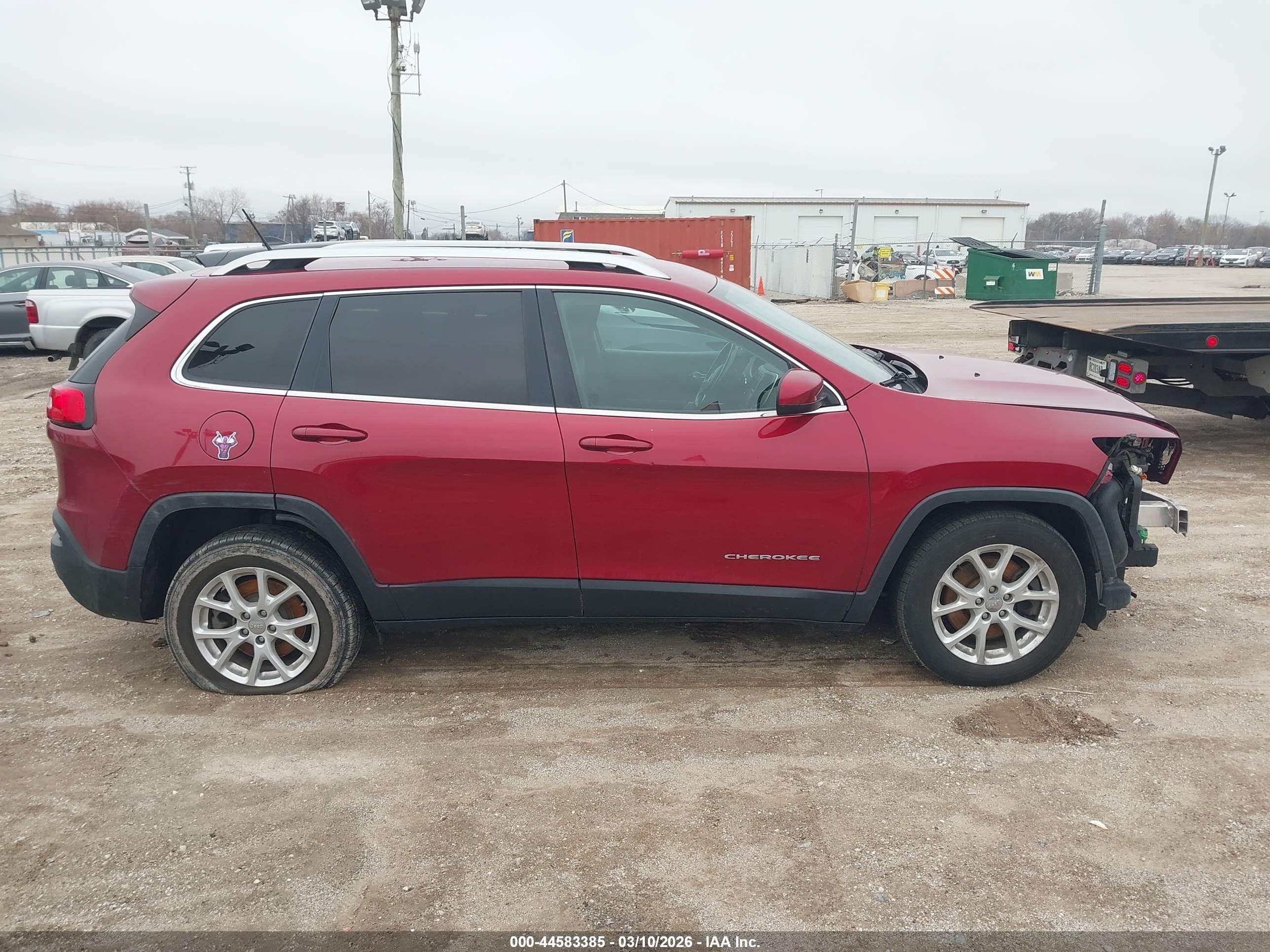 2017 Jeep Cherokee Latitude Fwd Red vin: 1C4PJLCSXHW578741