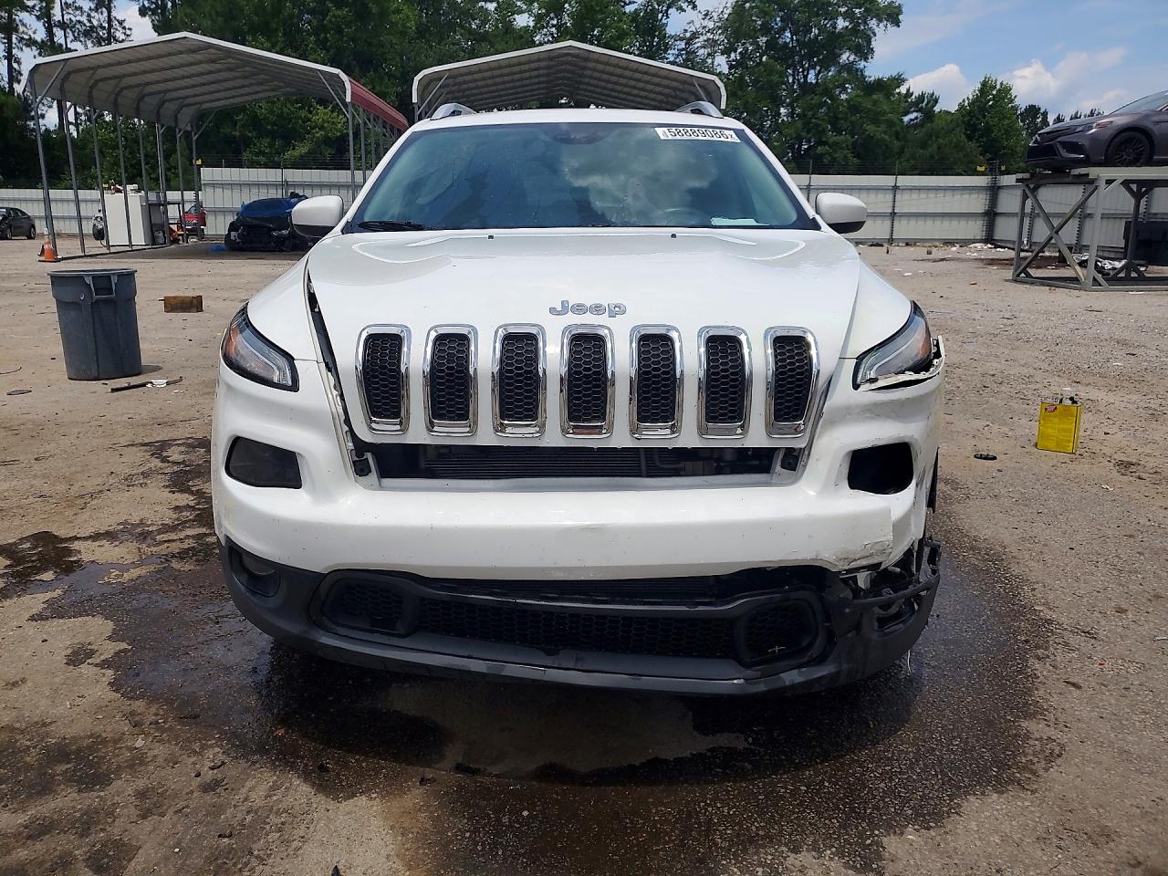 2018 Jeep Cherokee Latitude Белый vin: 1C4PJLCX7JD611403