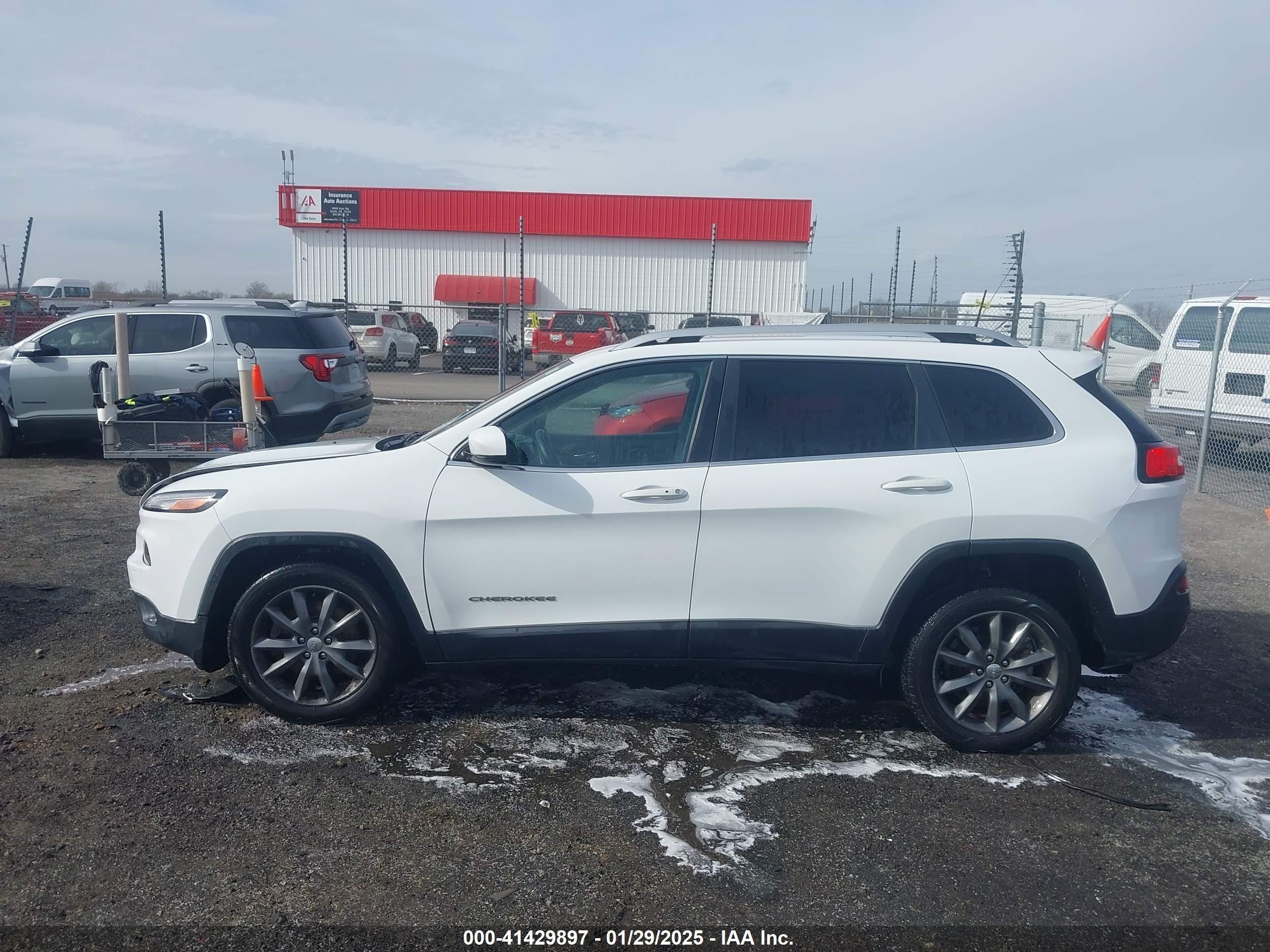 2017 Jeep Cherokee Limited Fwd White vin: 1C4PJLDB0HW516439