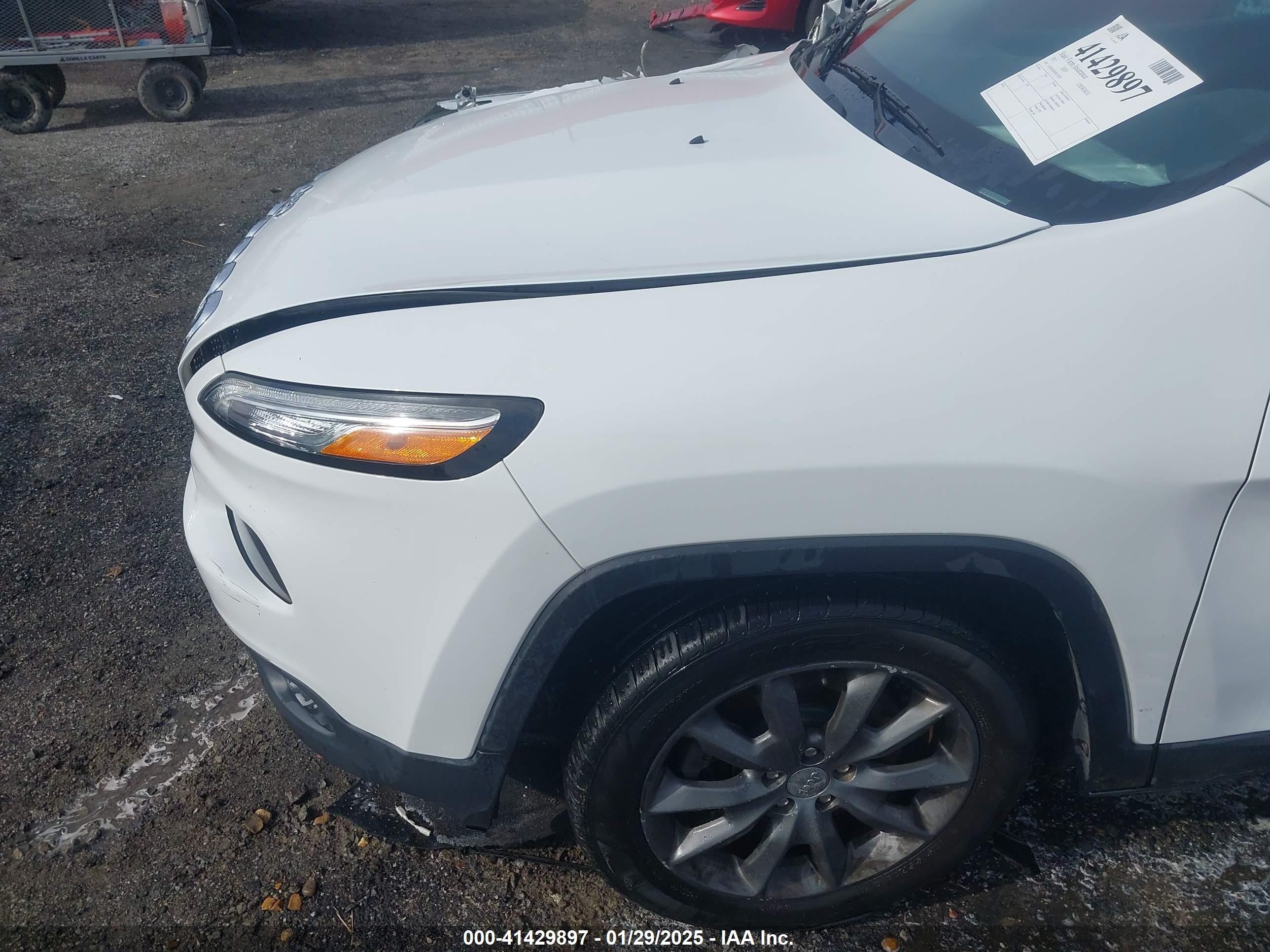 2017 Jeep Cherokee Limited Fwd White vin: 1C4PJLDB0HW516439