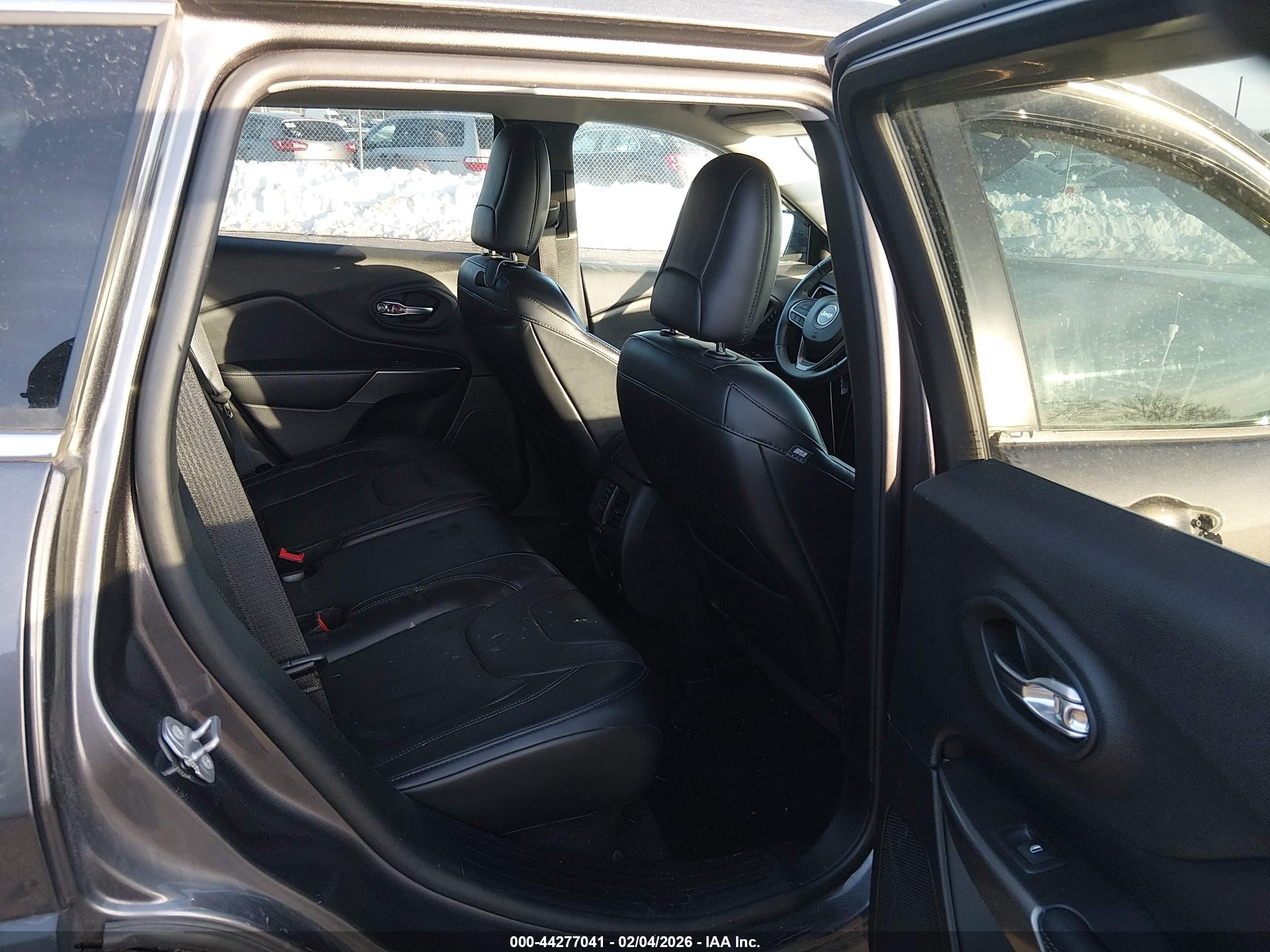 2019 Jeep Cherokee Limited Fwd Серый vin: 1C4PJLDB0KD346263