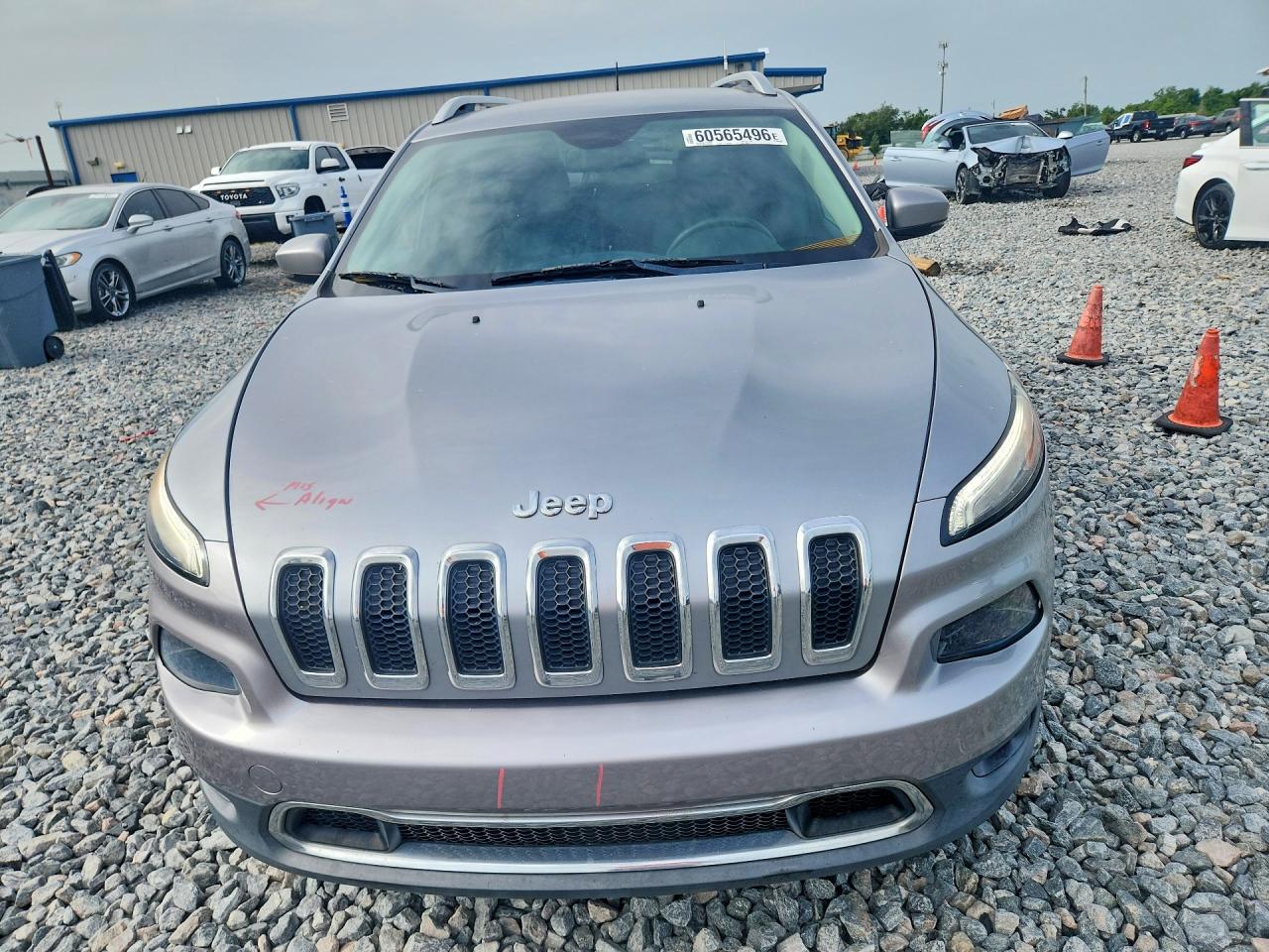 2014 Jeep Cherokee Limited Silver vin: 1C4PJLDB1EW129801