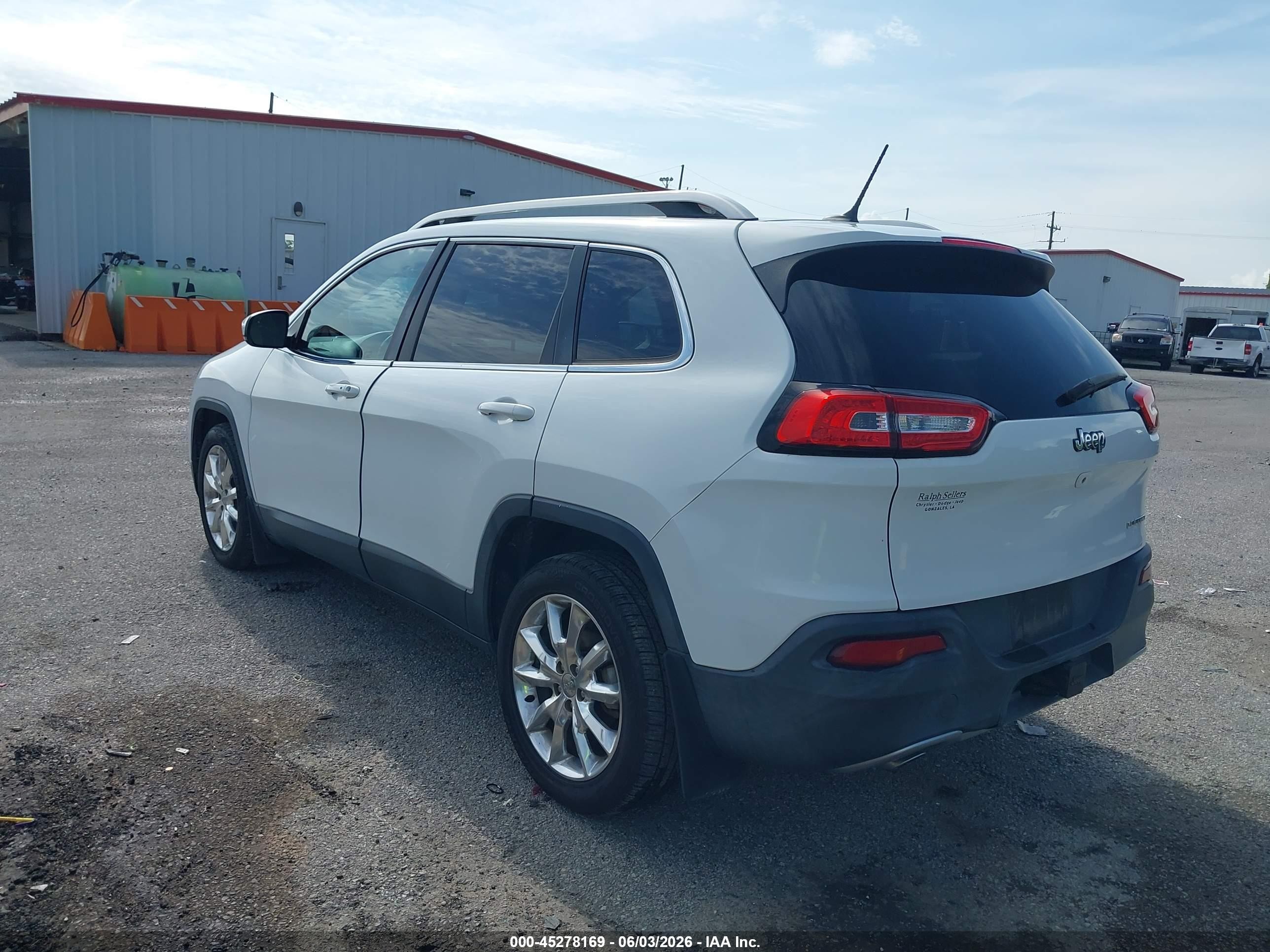 2015 Jeep Cherokee Limited White vin: 1C4PJLDB1FW621150