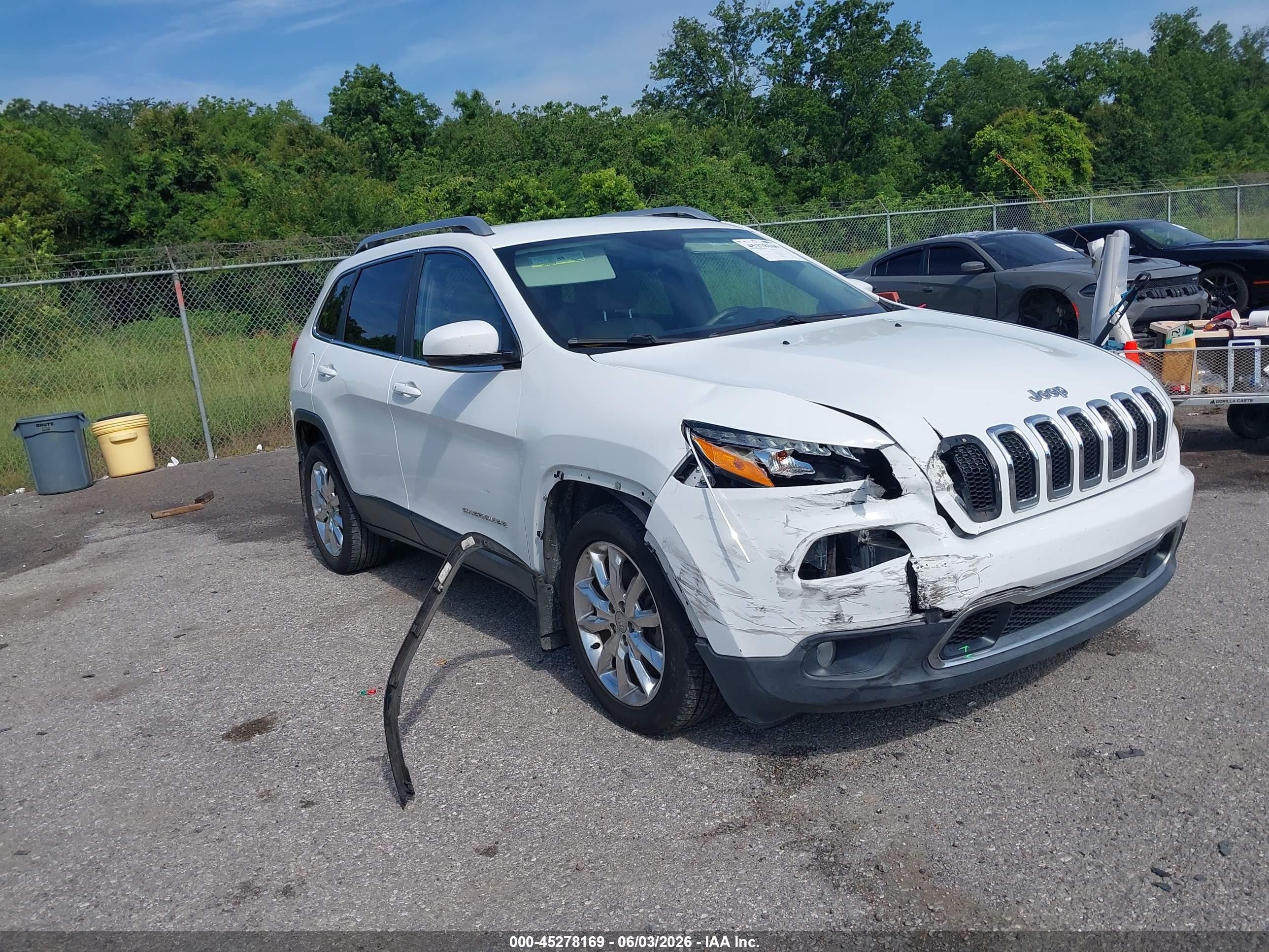 2015 Jeep Cherokee Limited White vin: 1C4PJLDB1FW621150