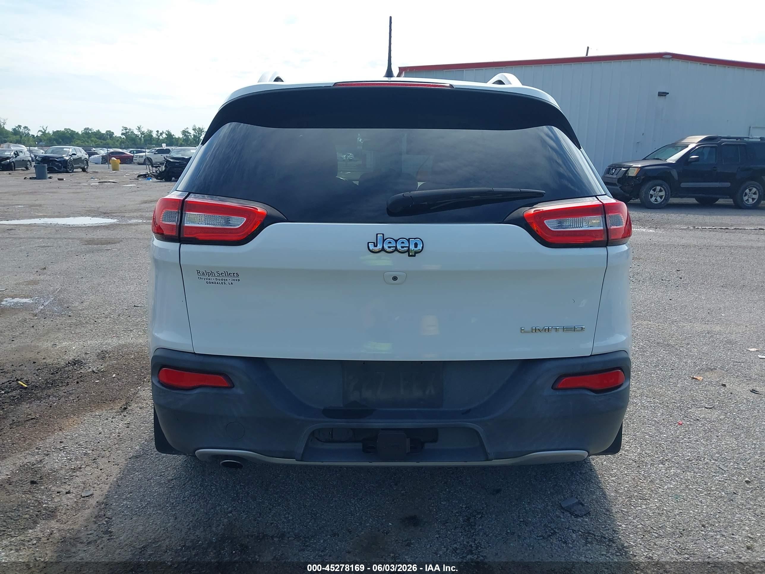 2015 Jeep Cherokee Limited White vin: 1C4PJLDB1FW621150
