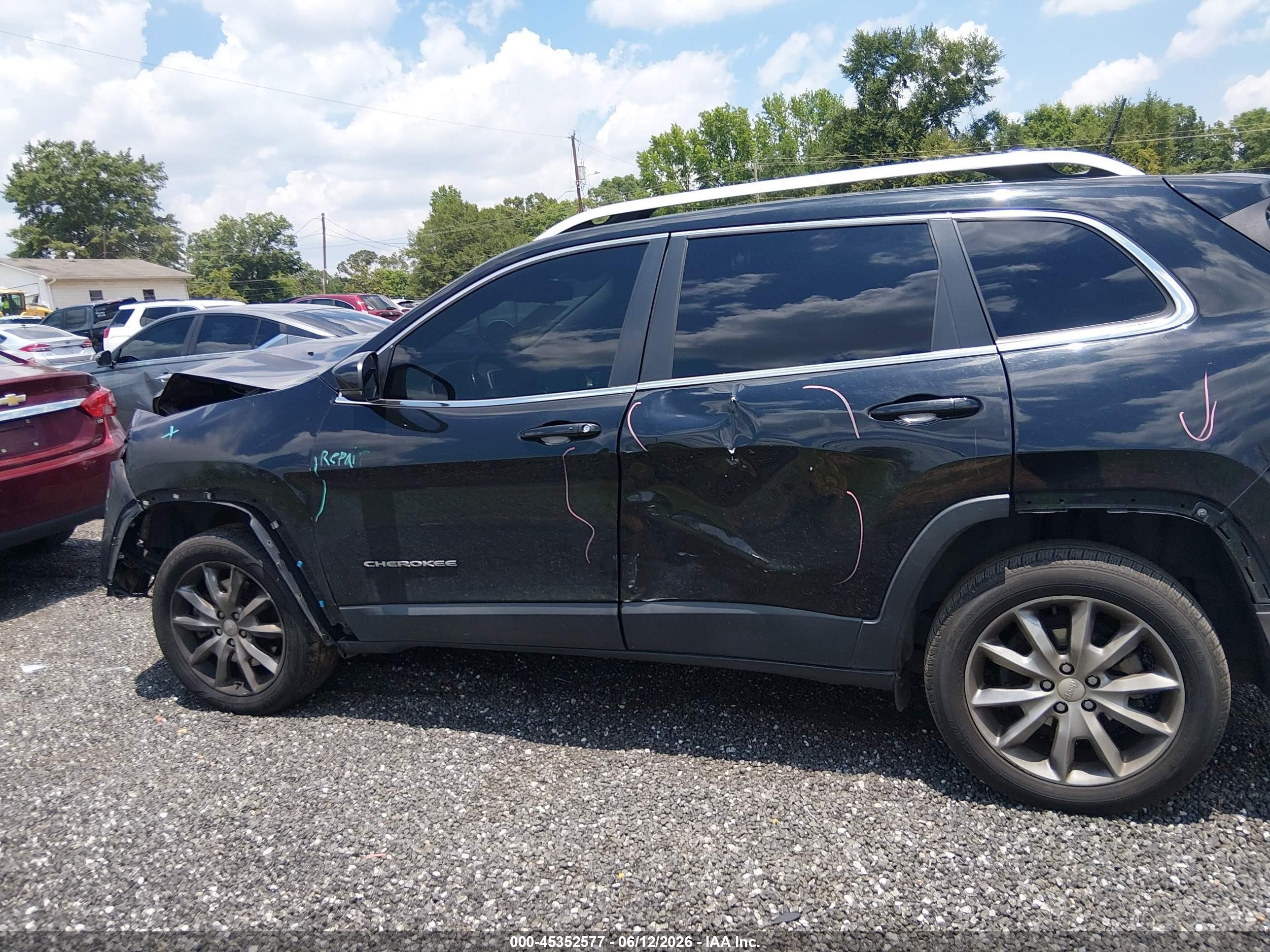 2018 Jeep Cherokee Limited Fwd Black vin: 1C4PJLDB1JD567918