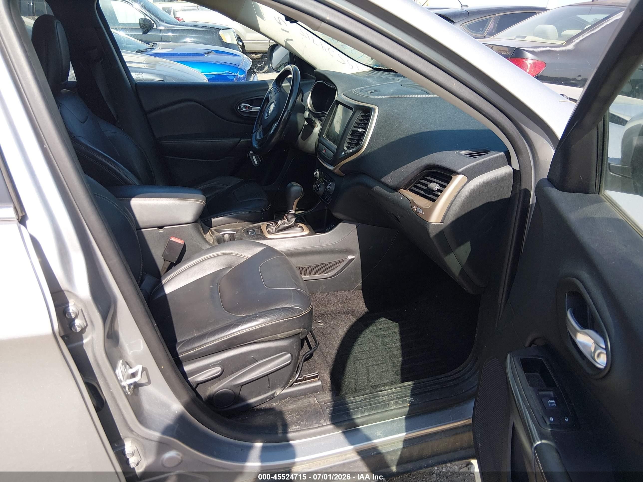 2014 Jeep Cherokee Limited Silver vin: 1C4PJLDB2EW283207