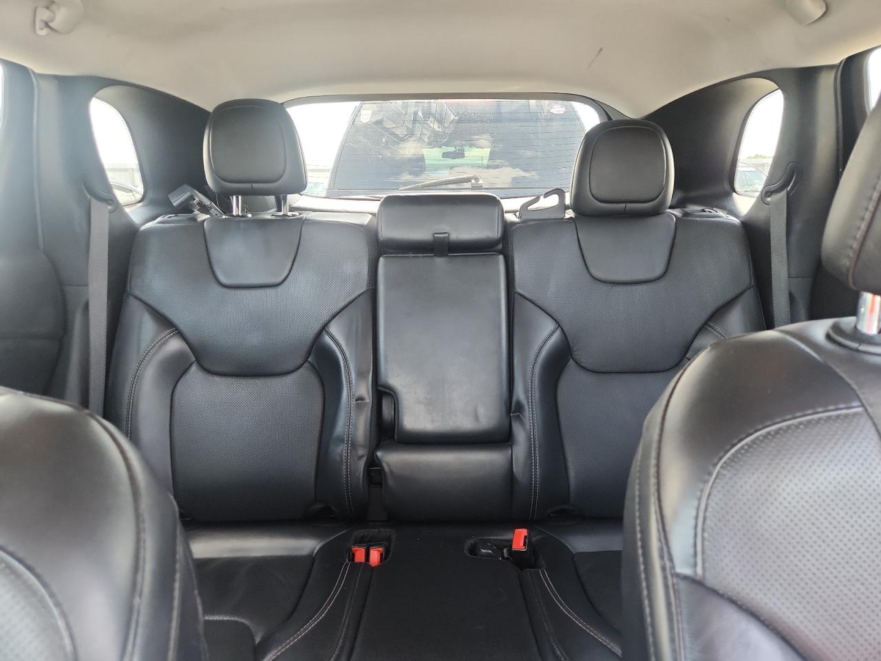 2020 Jeep Cherokee Limited Silver vin: 1C4PJLDB2LD505009