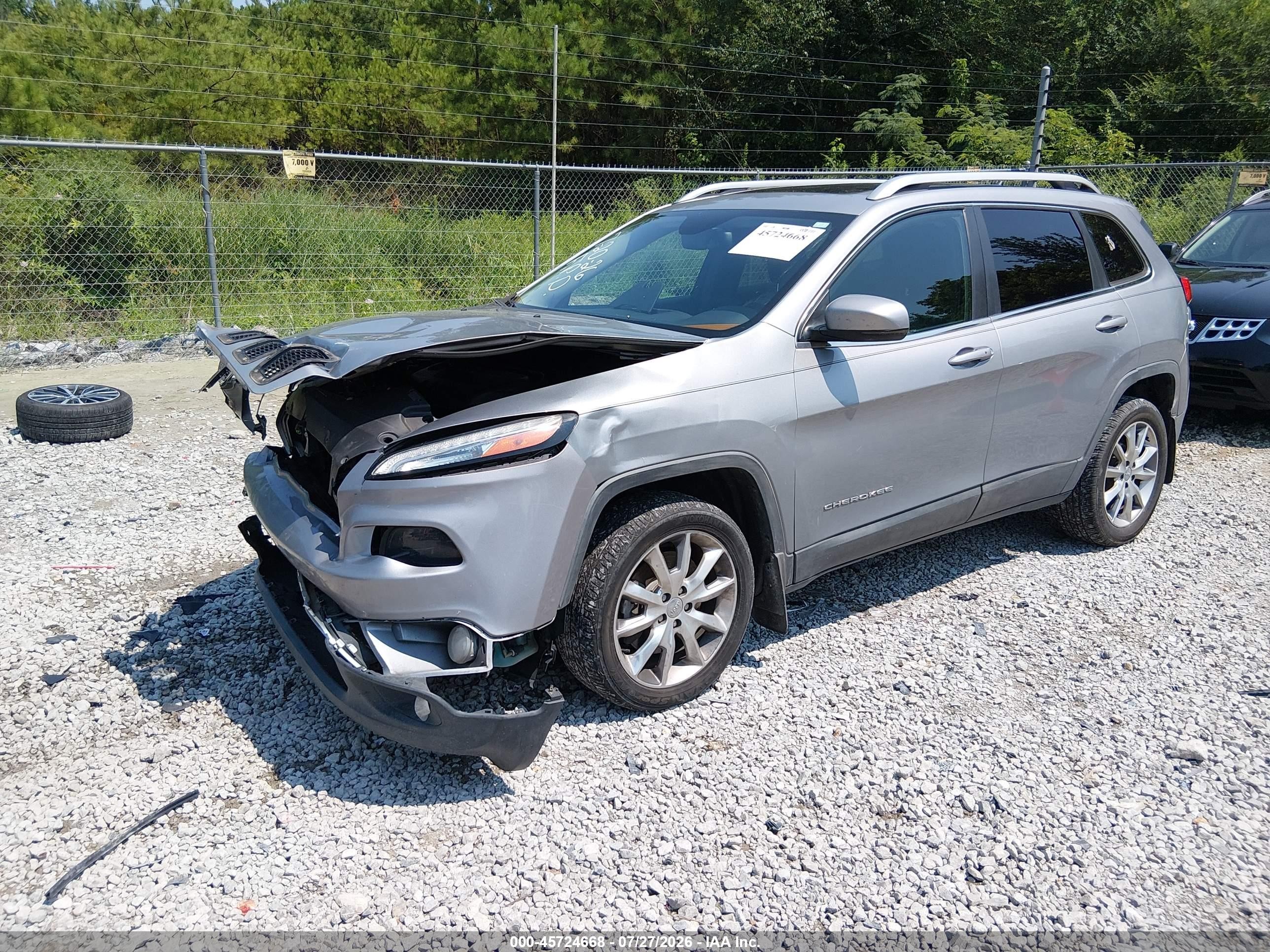 2014 Jeep Cherokee Limited Silver vin: 1C4PJLDB3EW160712