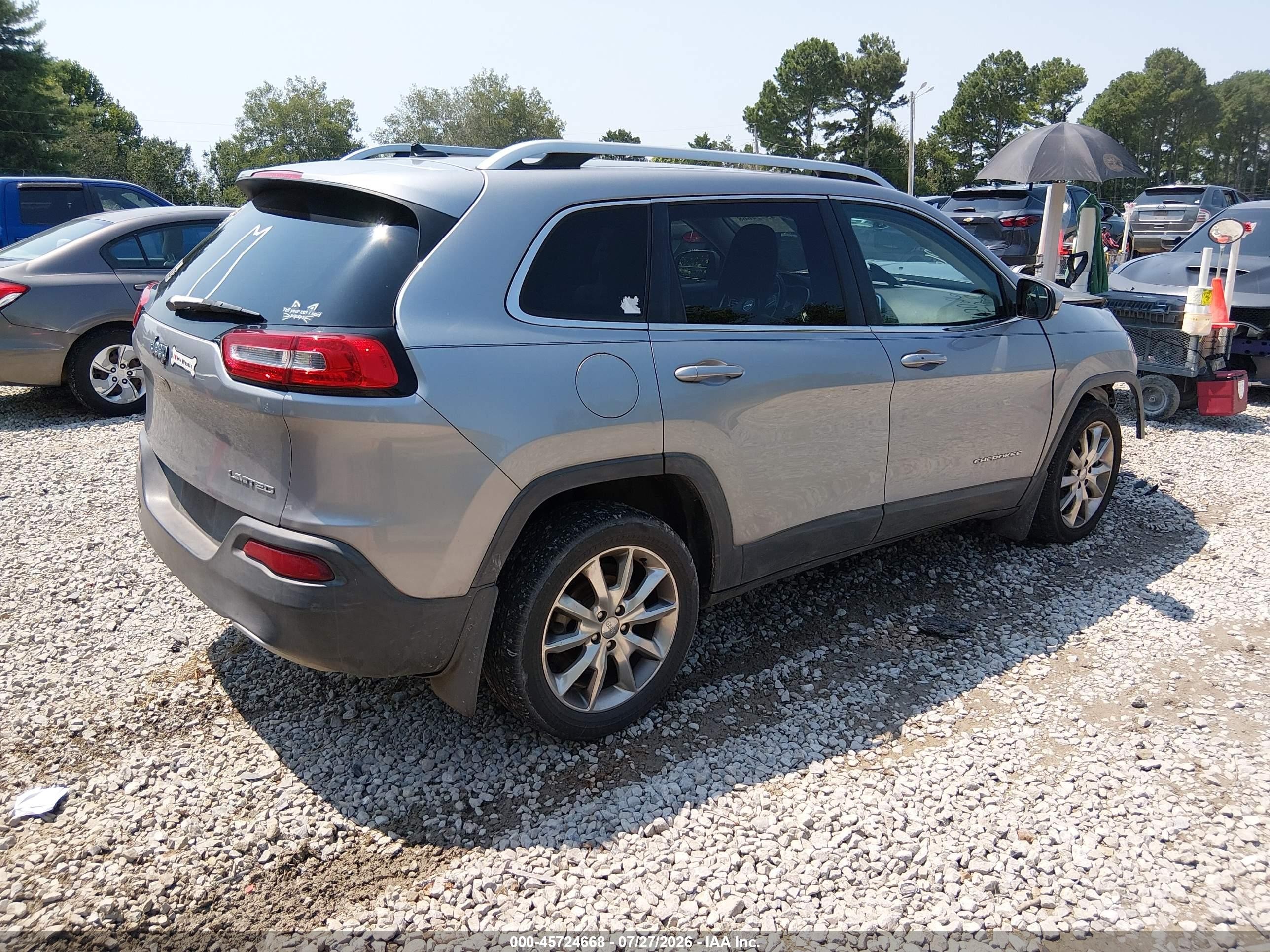 2014 Jeep Cherokee Limited Silver vin: 1C4PJLDB3EW160712