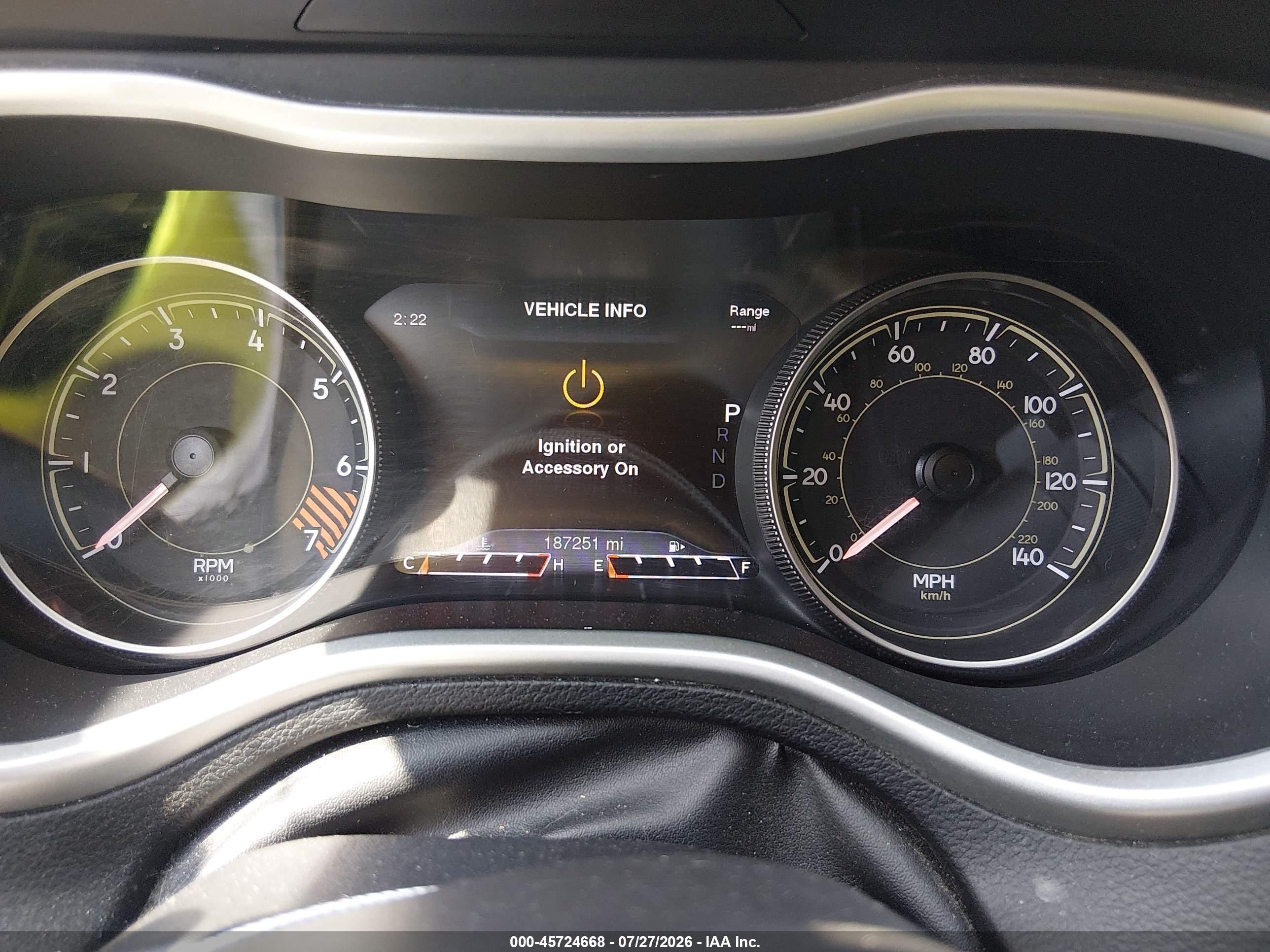 2014 Jeep Cherokee Limited Silver vin: 1C4PJLDB3EW160712
