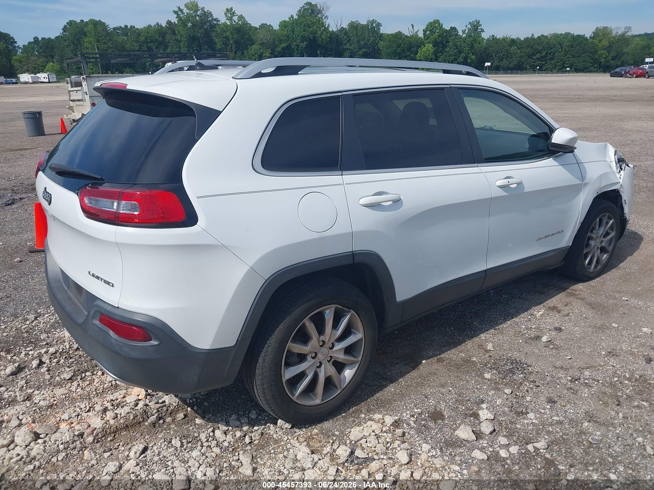 2014 Jeep Cherokee Limited White vin: 1C4PJLDB3EW181415