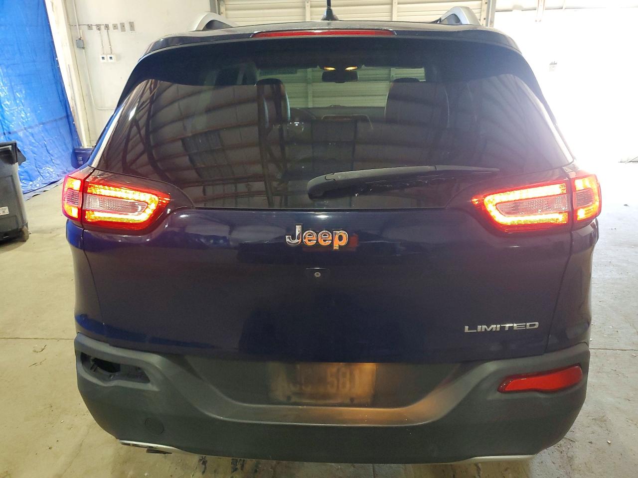 2015 Jeep Gran Cheor Blue vin: 1C4PJLDB3FW602325